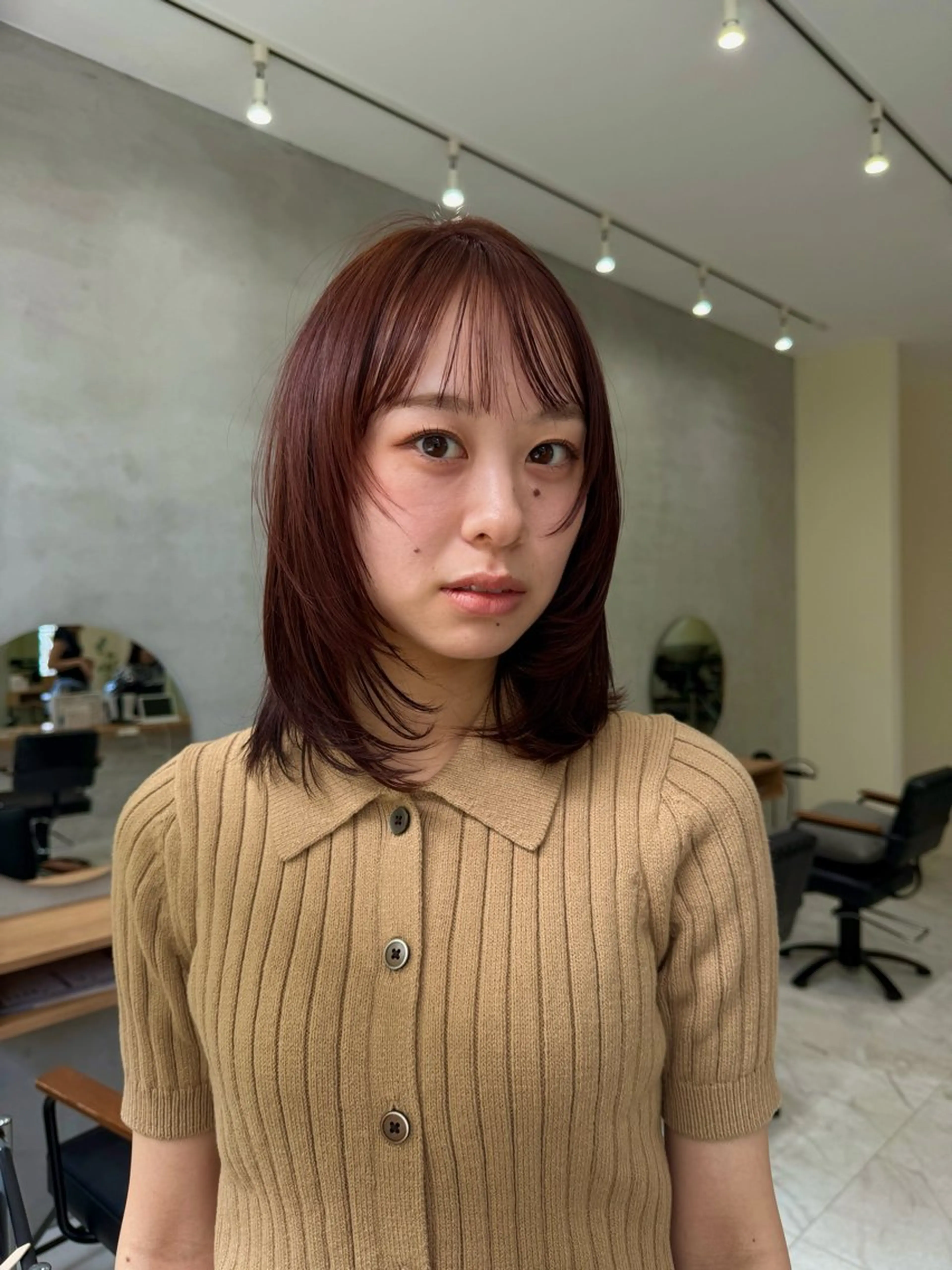 ミディアム カラー カット ヘアカラー 柔らかレイヤー× 透け感カラー/SUのヘアスタイル