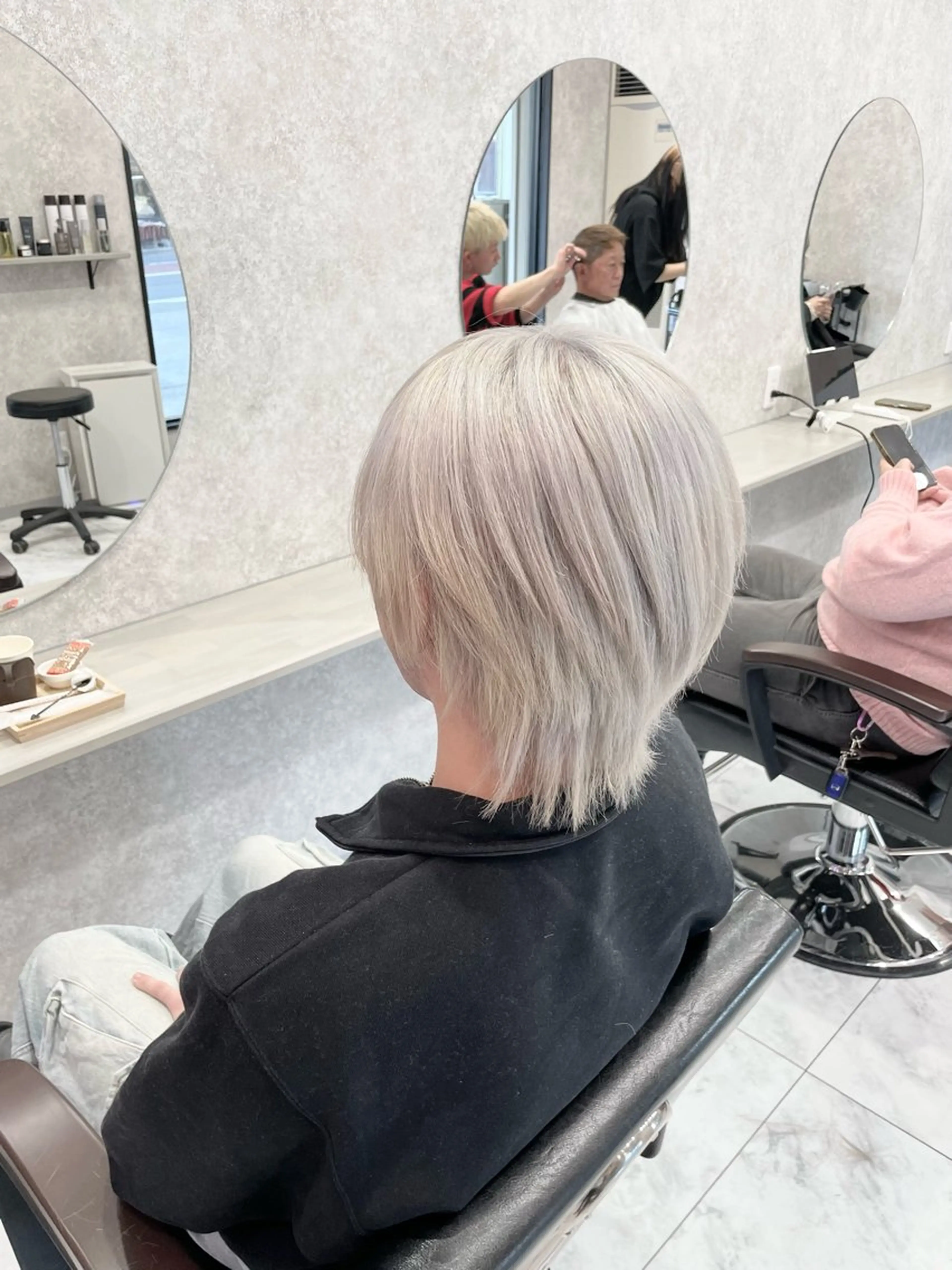 ショート 🦋ハイトーン🦋 石山 希理🦋のヘアスタイル