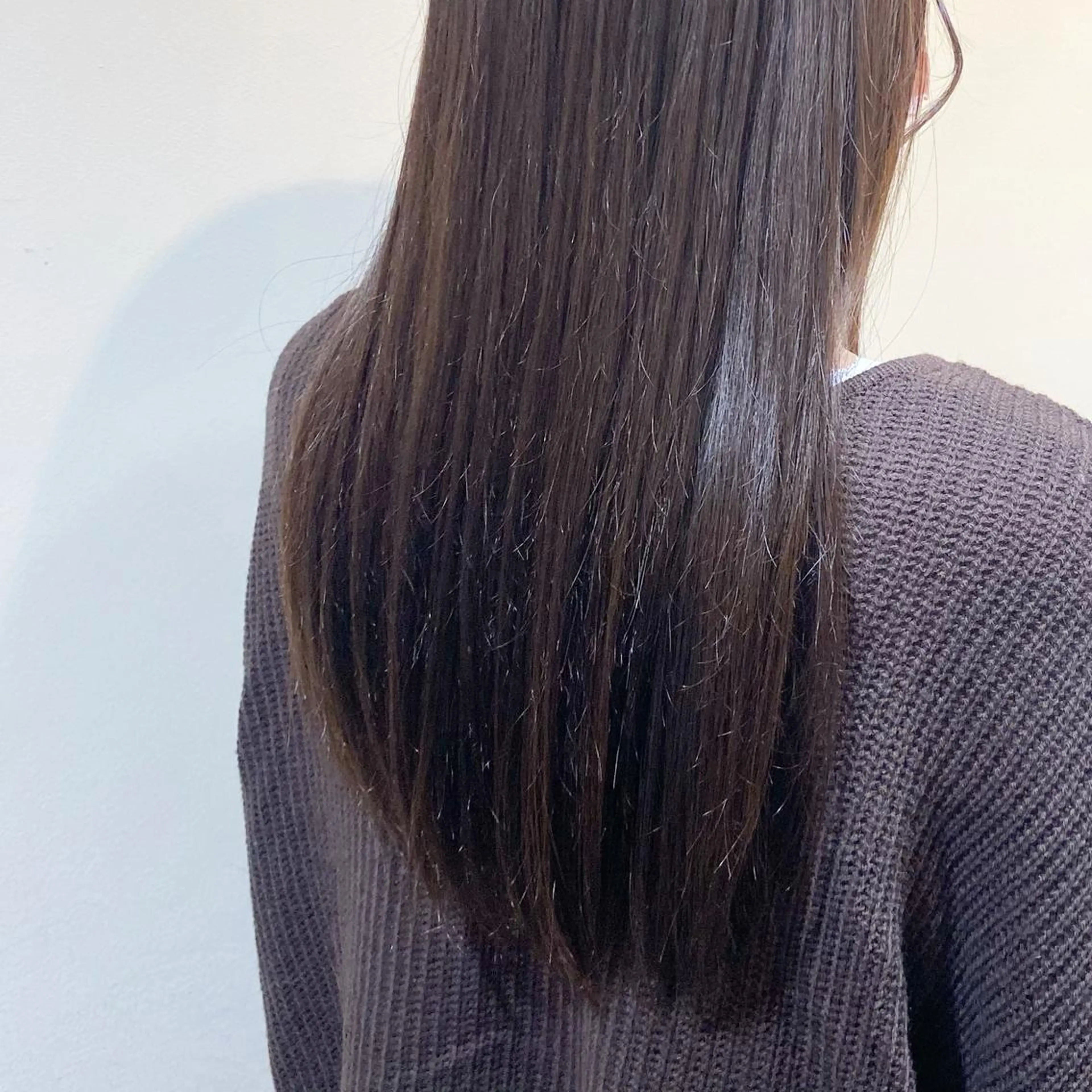 ロング 伊藤 玲衣のヘアスタイル