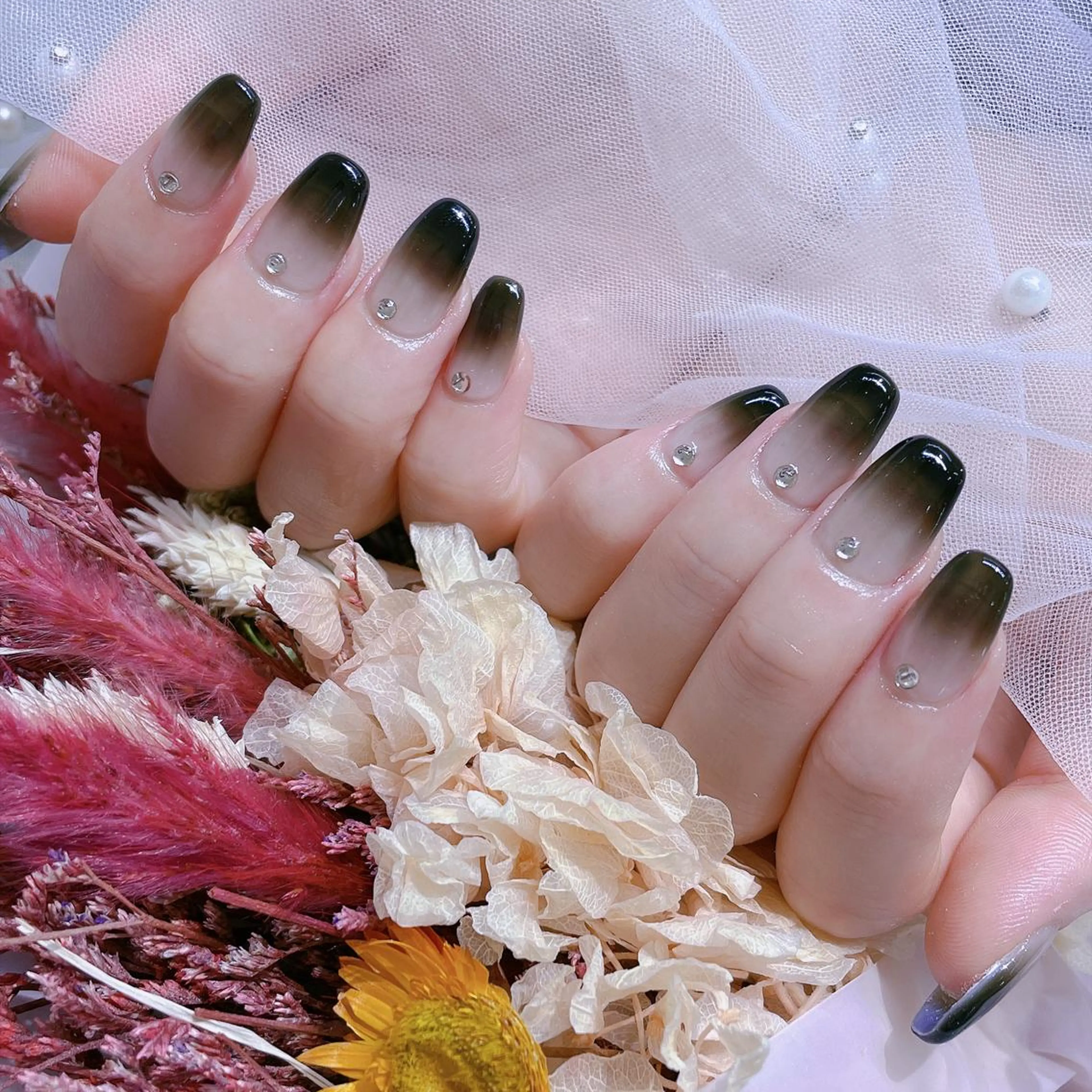 ネイル ストーンネイル 長さだし専門店 M2　rikaのネイルデザイン