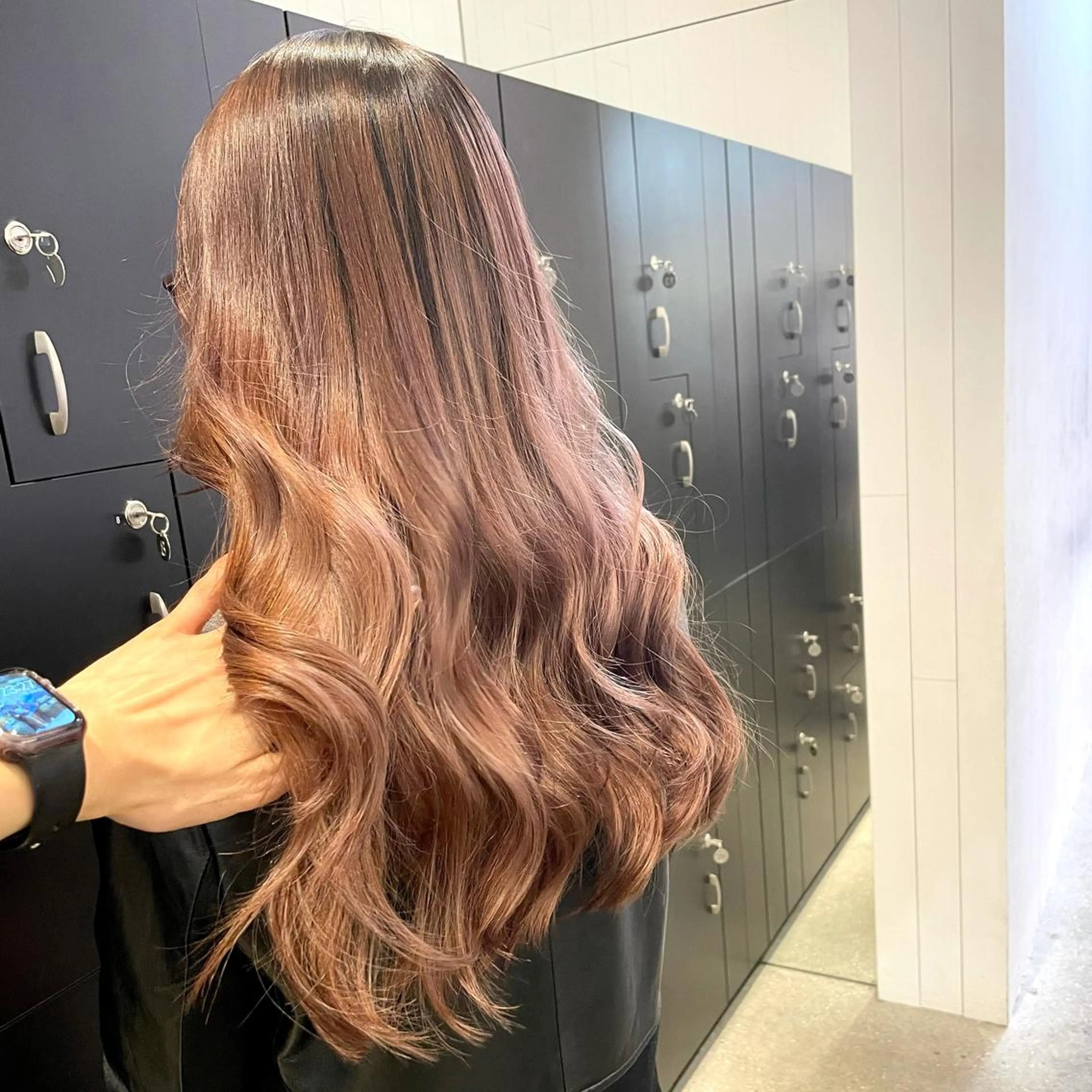 ロング カラー パーマ ヘアアレンジ メンズ キッズ ネイル マツエク・マツパ ベージュカラー ピンクカラー ピンクベージュ カラーマツエク ピンク 🧸ハイトーン🧸 ゆっきー🧸のヘアスタイル