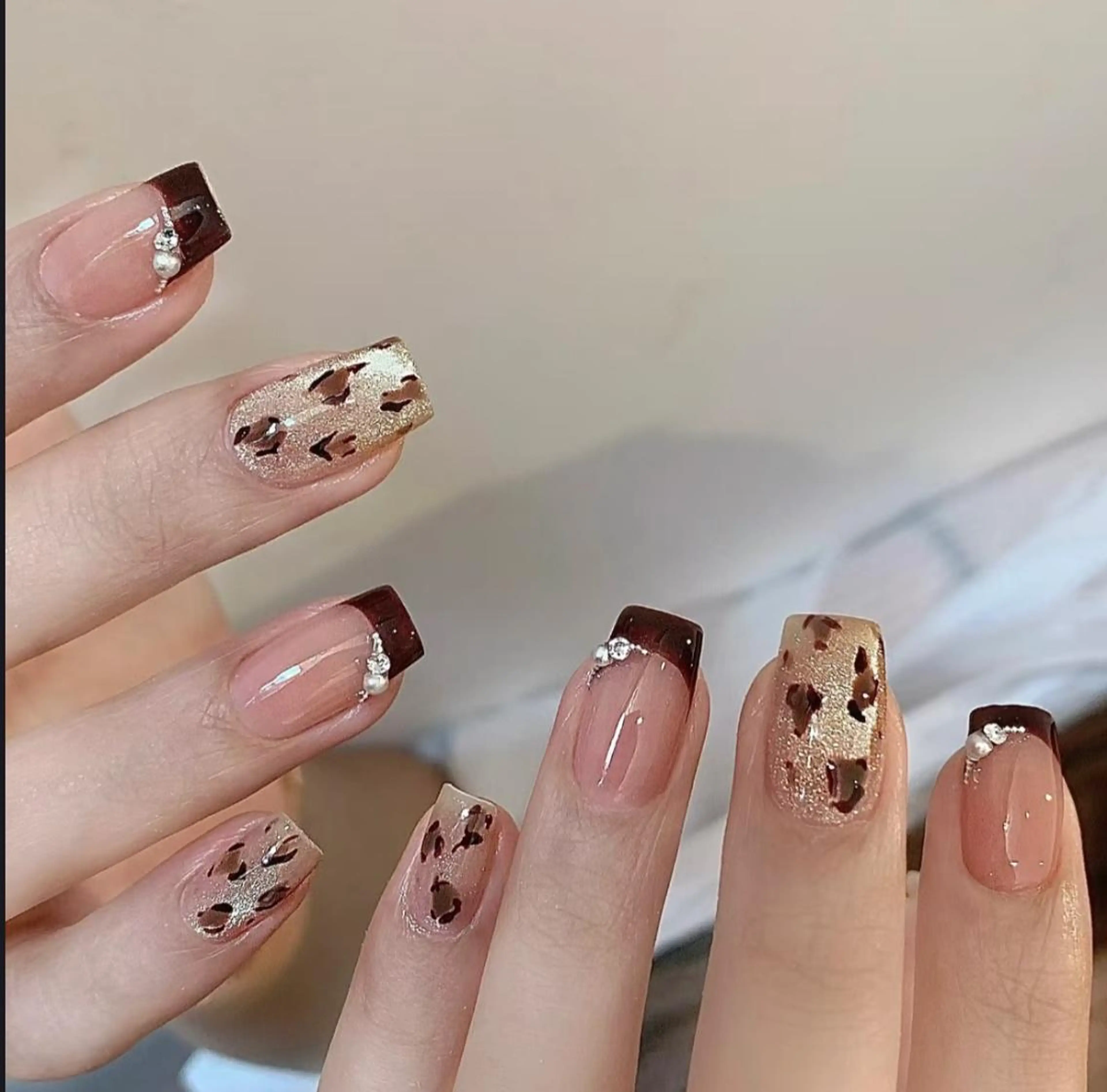 ネイル ハンドネイル ハンドケア 🍑 momo_nailのネイルデザイン