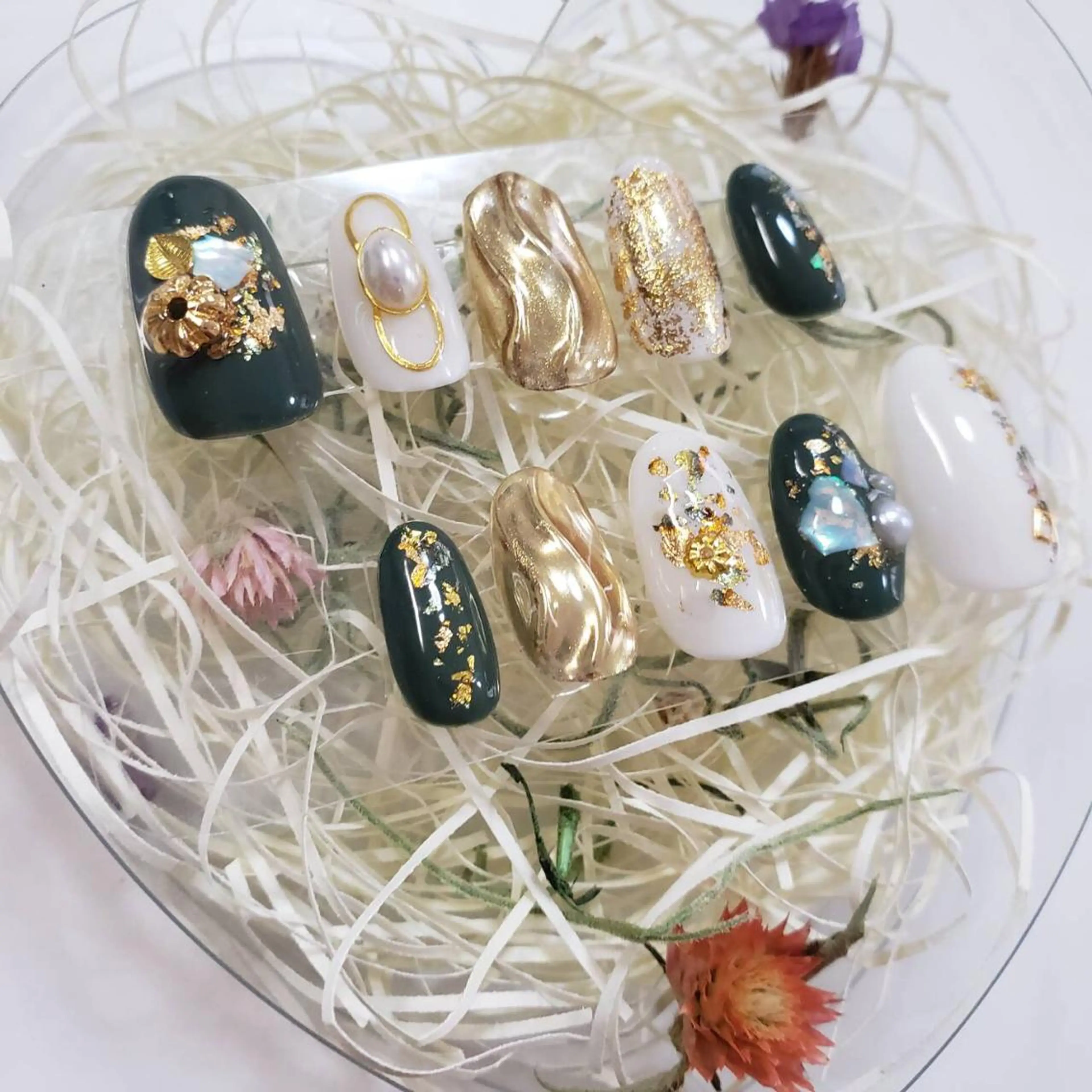 ネイルチップ(お好きなデザイン)成人式やブライダル等に‼︎minimo特別価格です!の写真