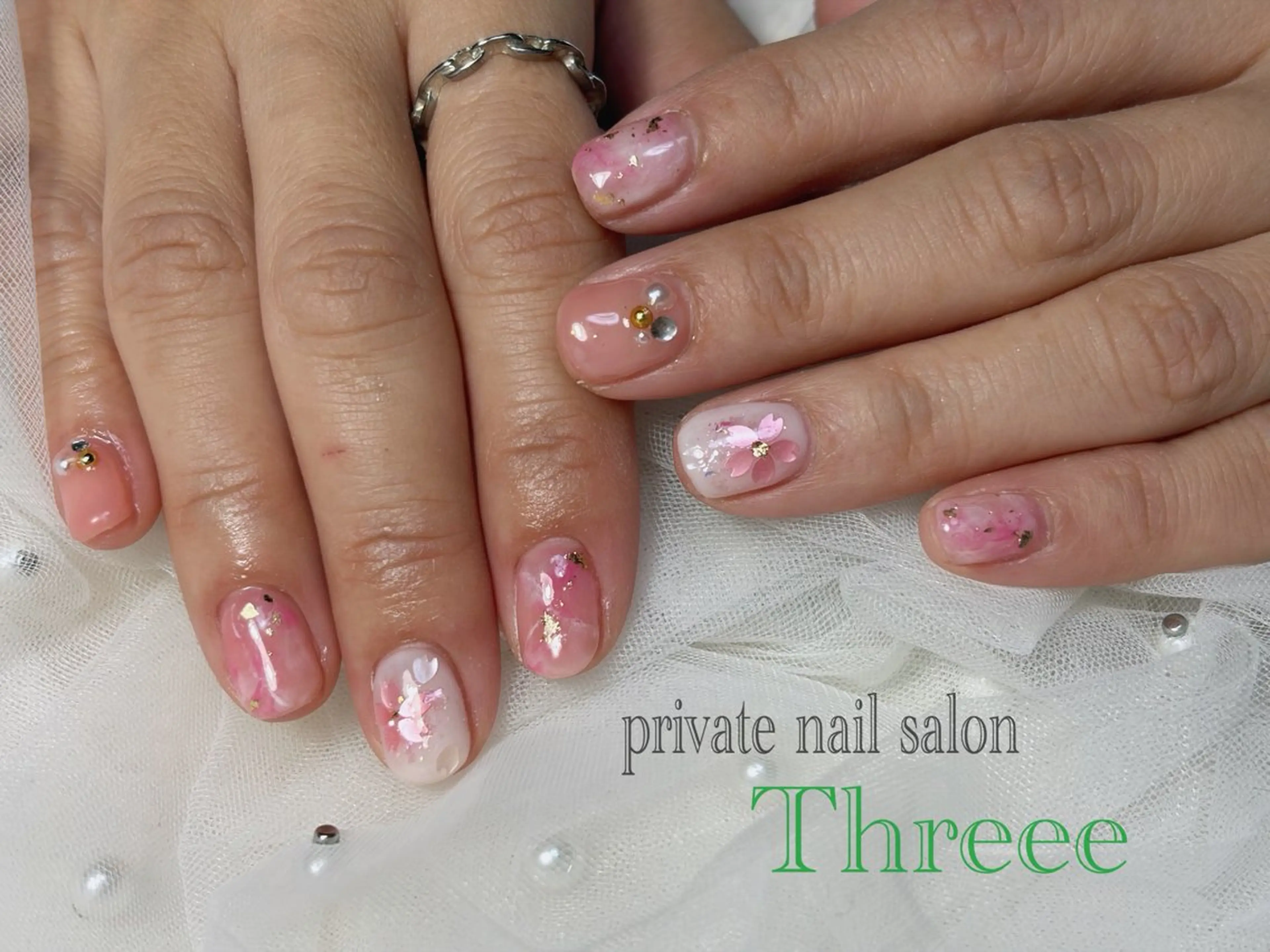 ネイル 桜ネイル ハンドネイル Nail salon - Threee　-のネイルデザイン