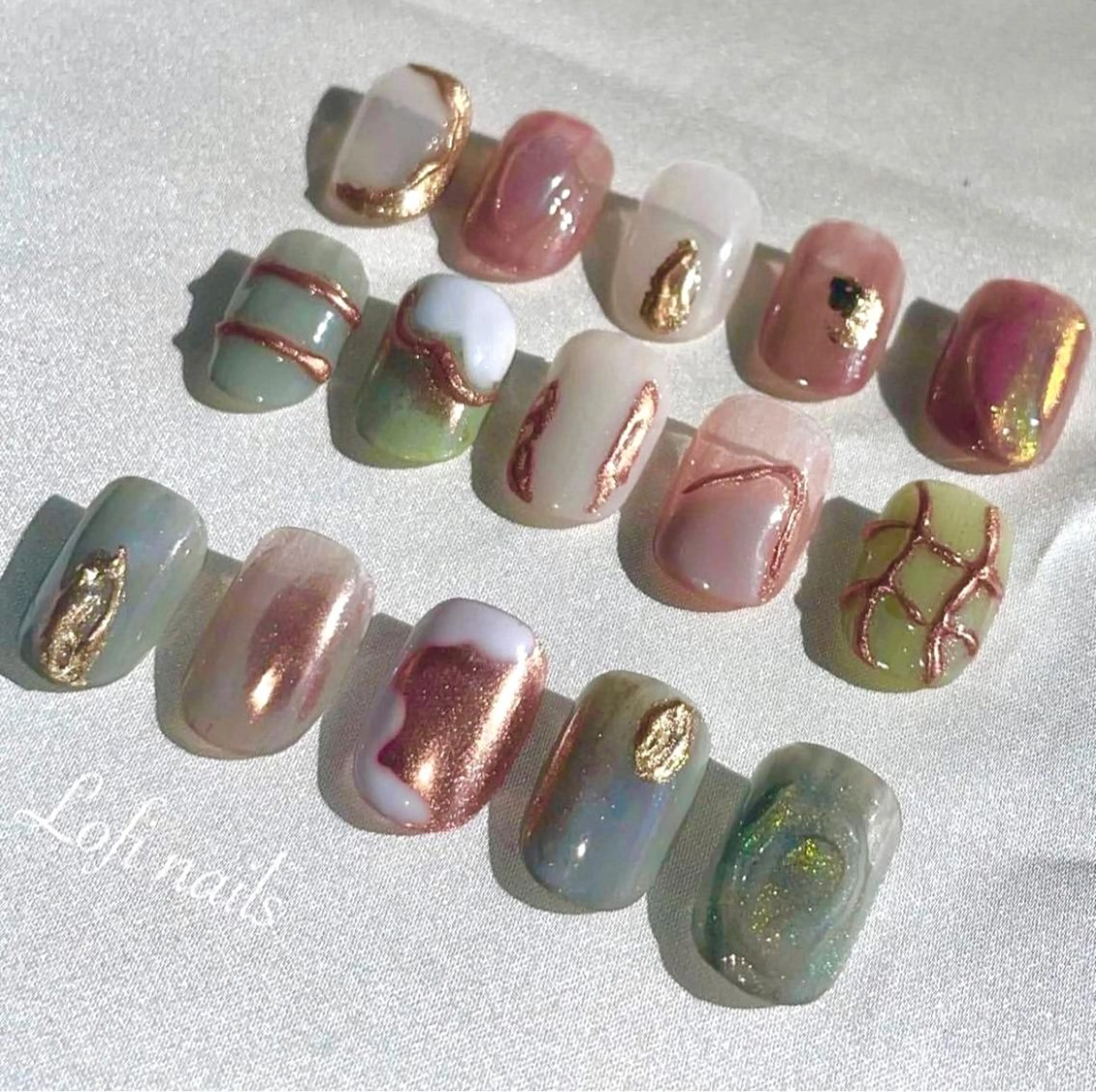 ネイル Lofinails ちひろのネイルデザイン
