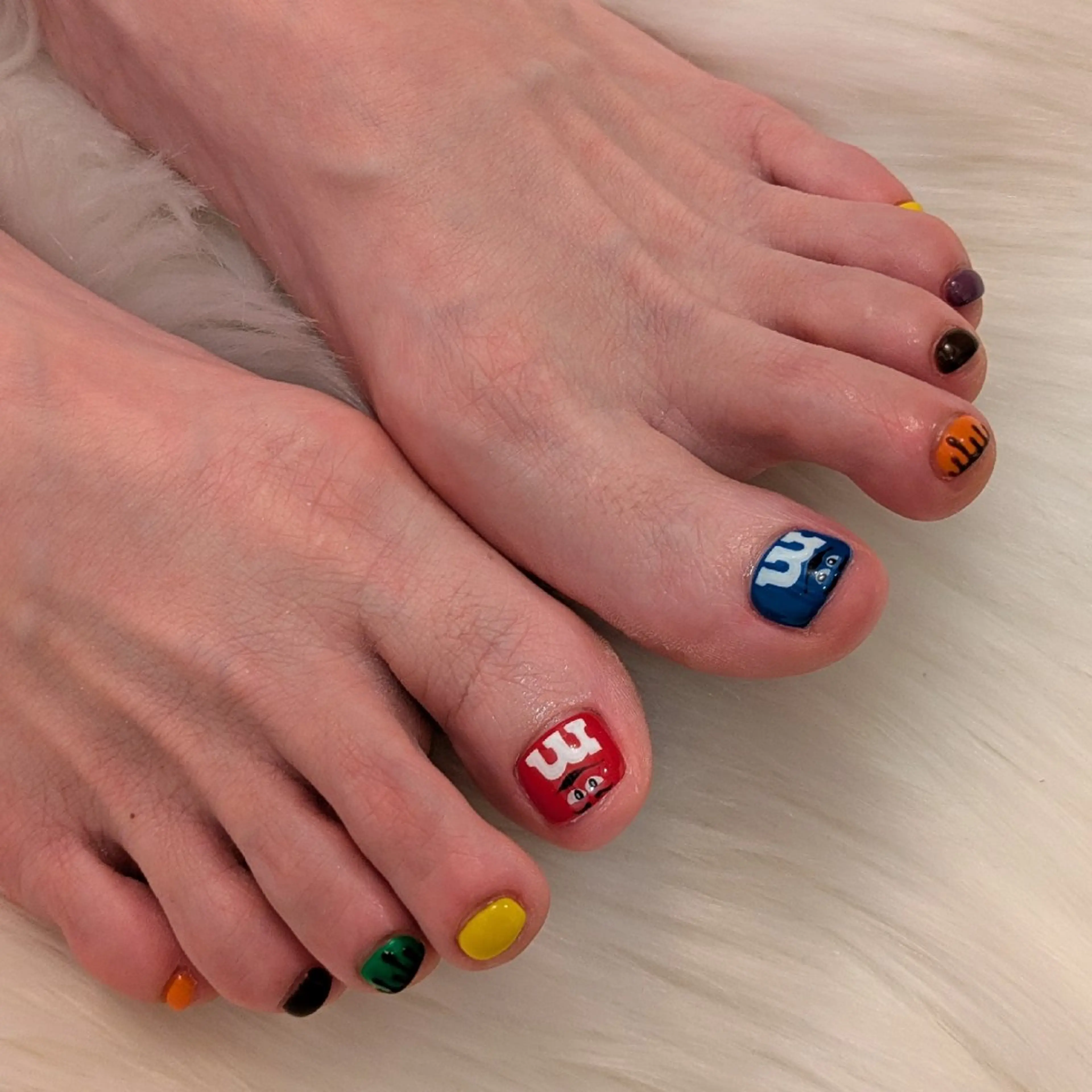 ネイル ジェヌインネイル 河内のネイルデザイン