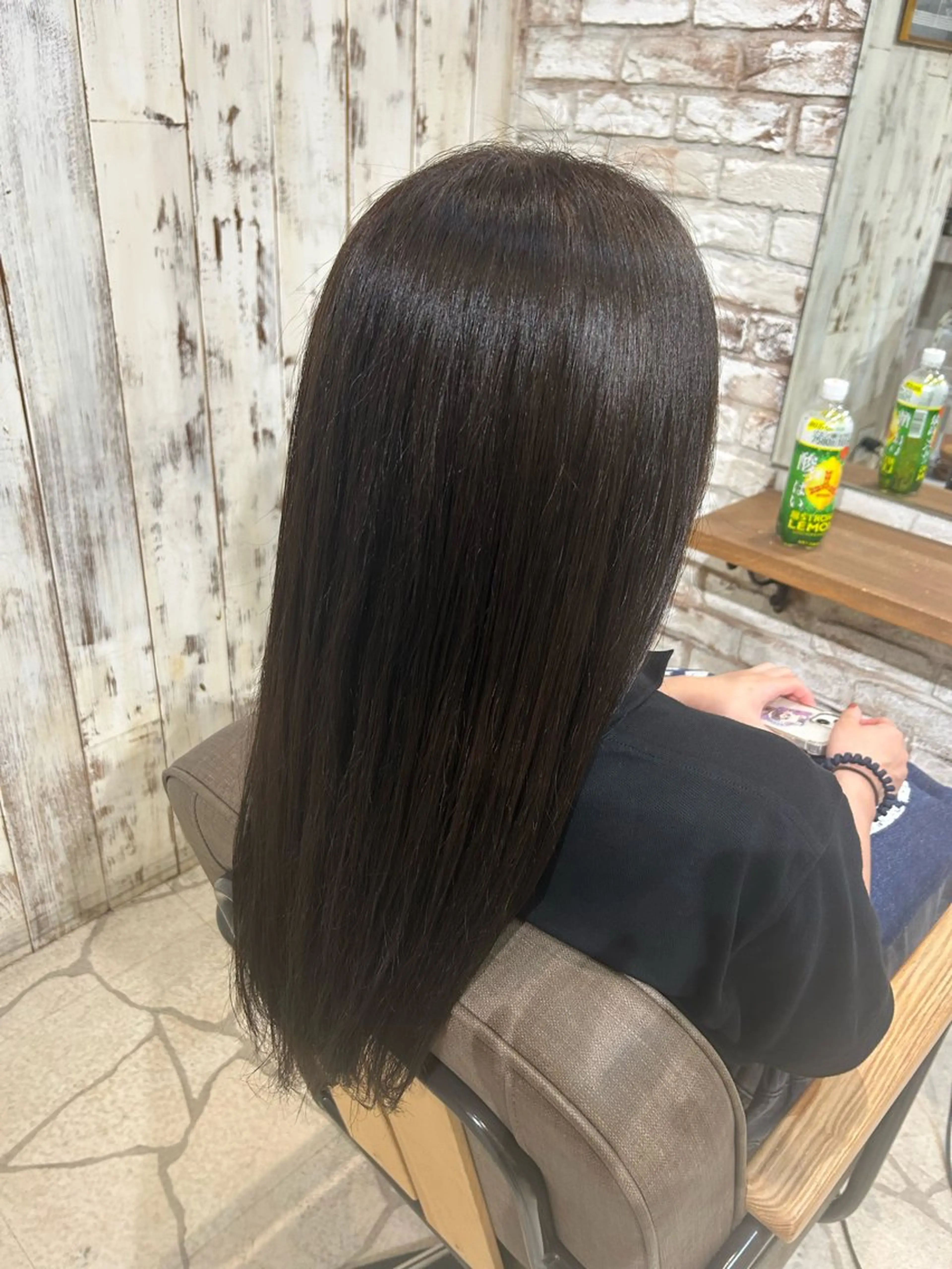 カラー 稲井 裕美のヘアスタイル