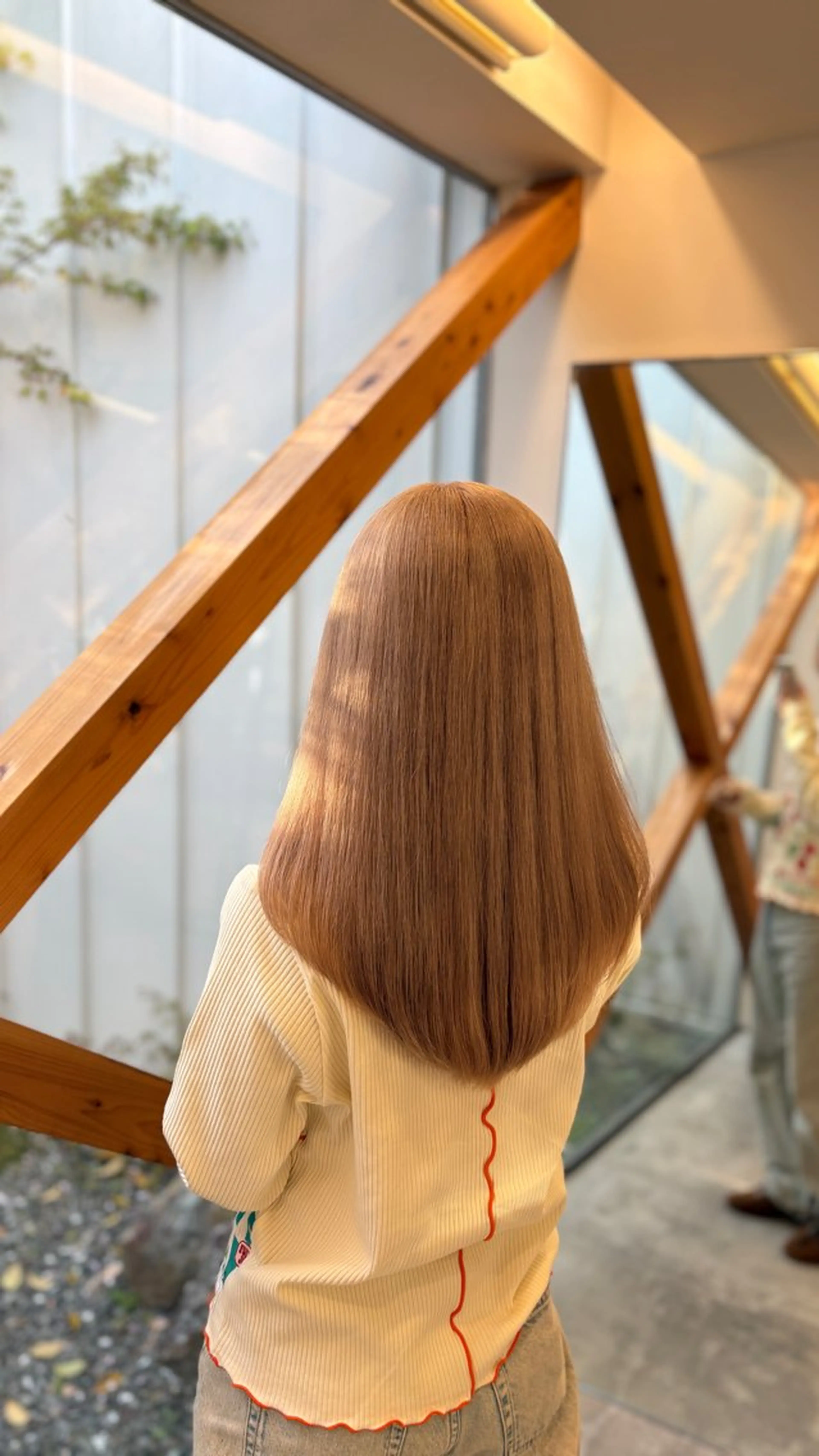 ロング ヘアカラー TEMIL HAIR 愛莉のヘアスタイル