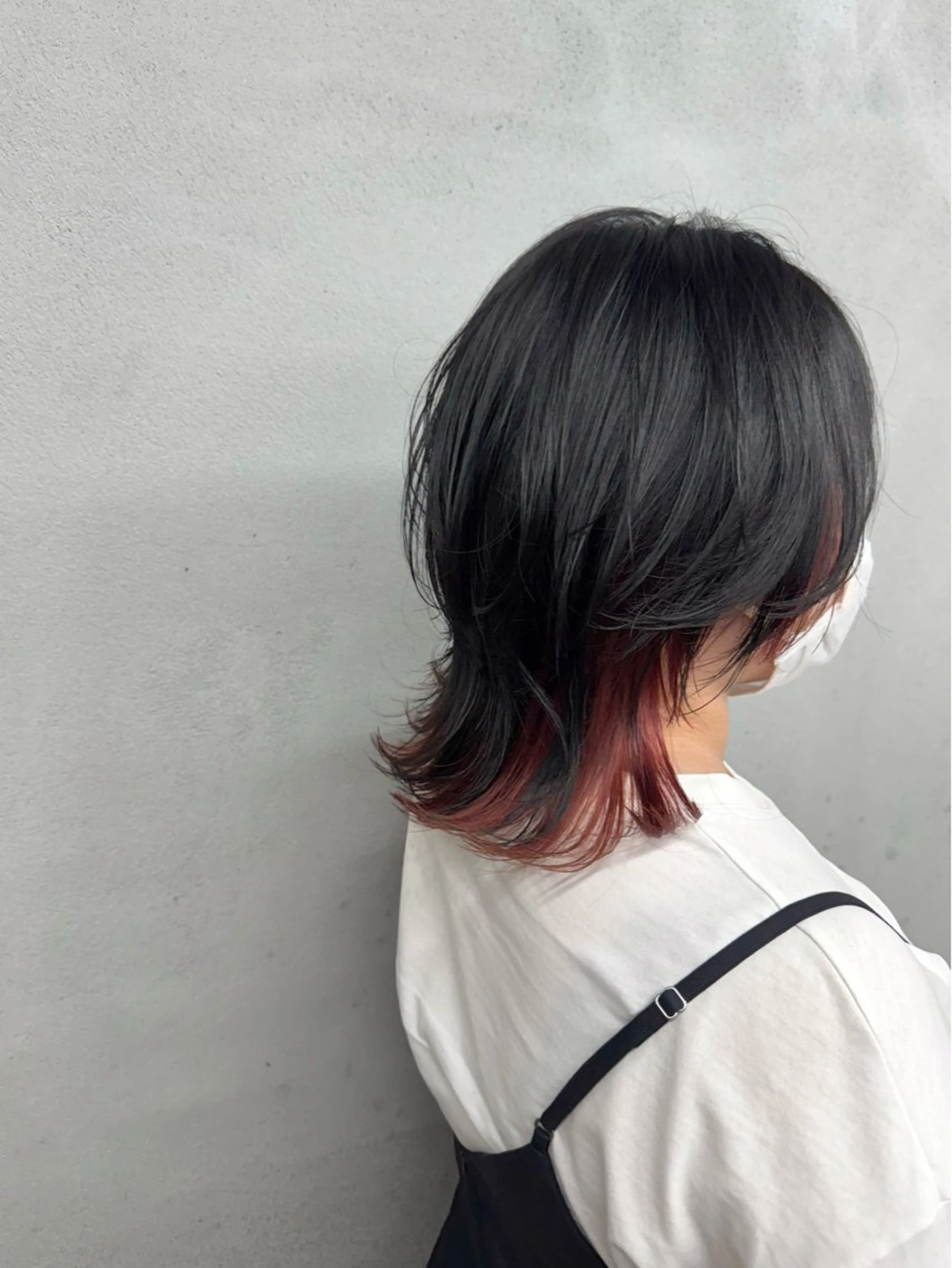 ショート カラー ヘアアレンジ インナーカラー レッドカラー ウルフカット カット ヘアカラー #tag 佐藤璃美のヘアスタイル