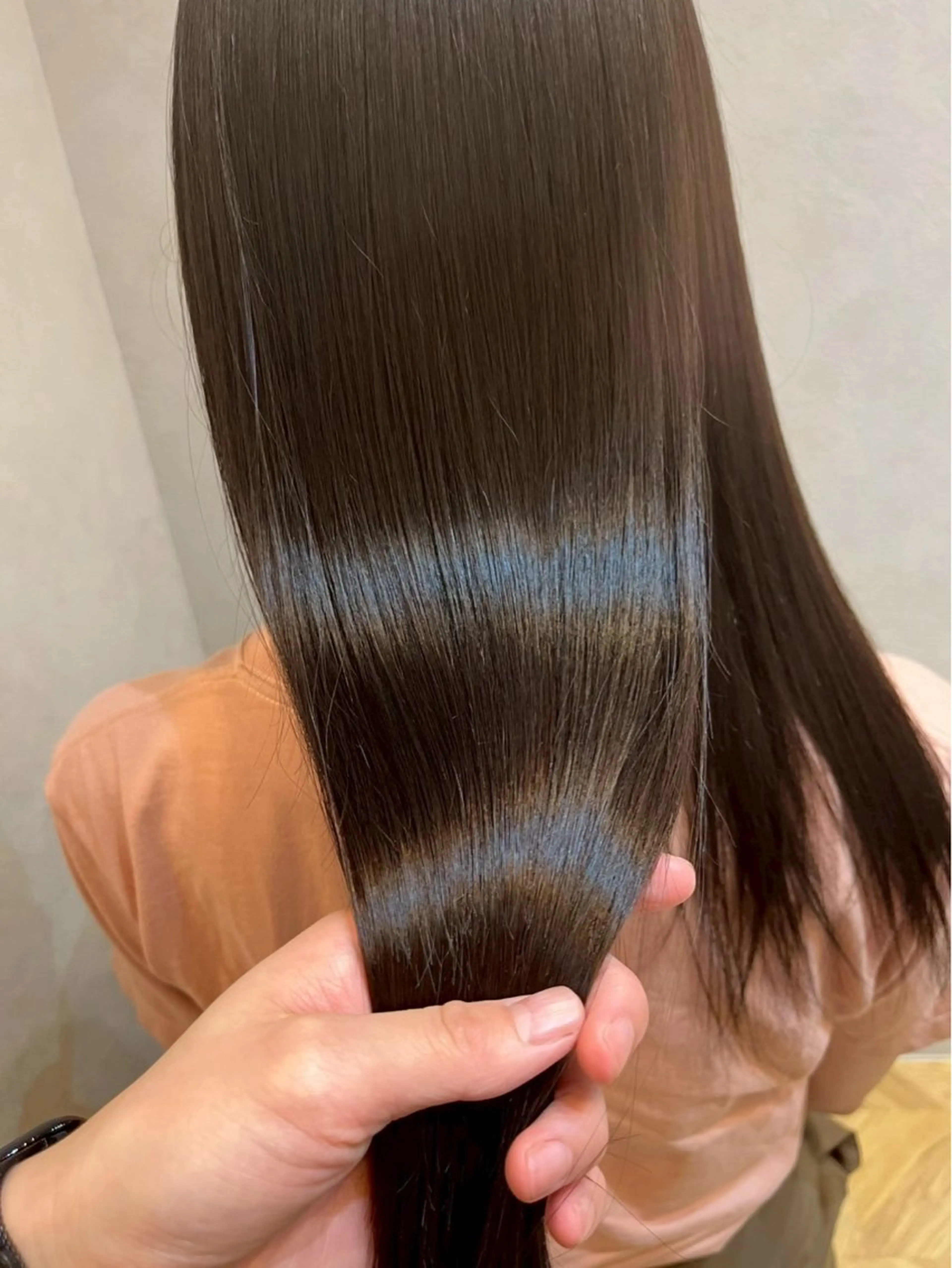 カラー 甲斐麻椰/ N°大分のヘアスタイル