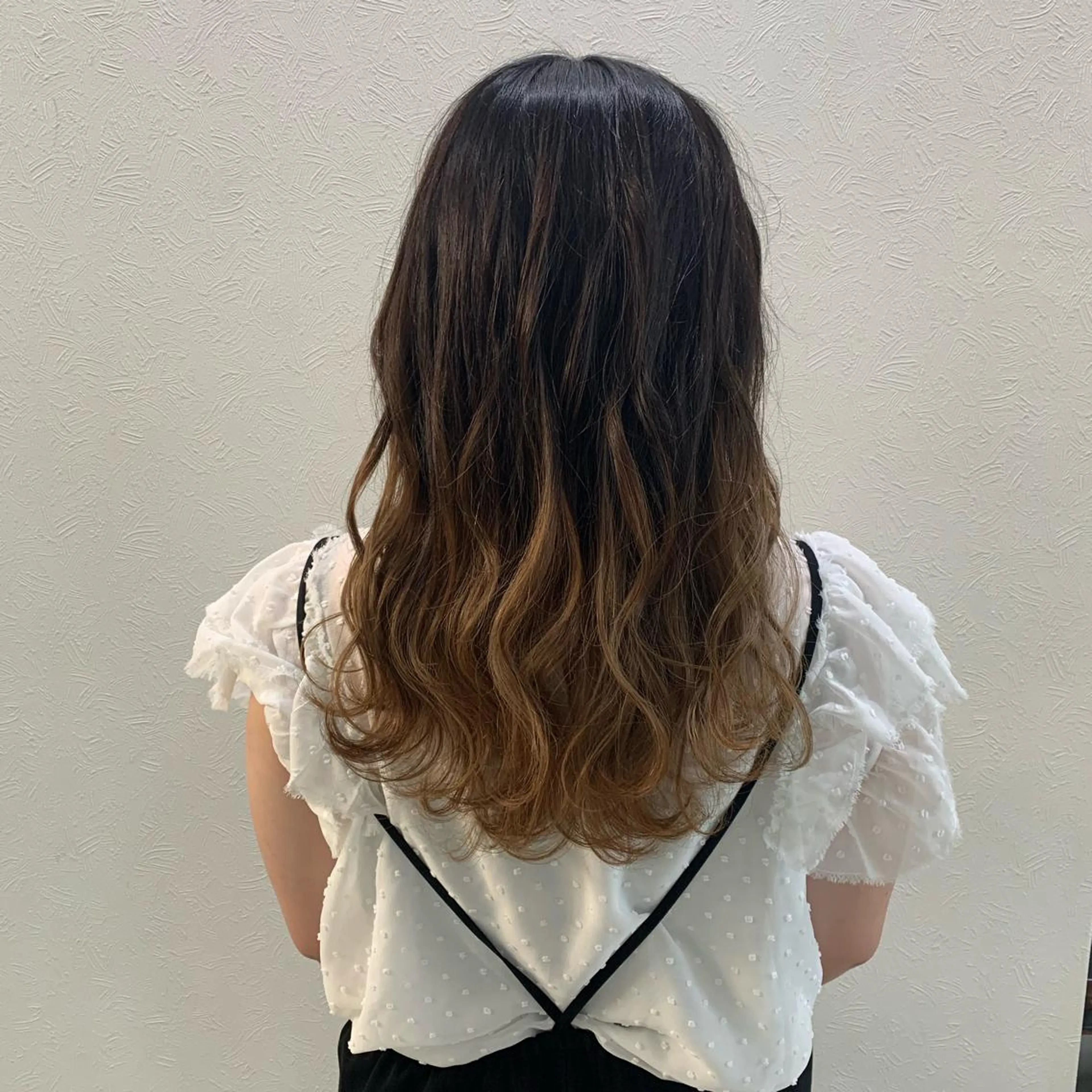 ロング カラー パーマ 追立 優稀のヘアスタイル