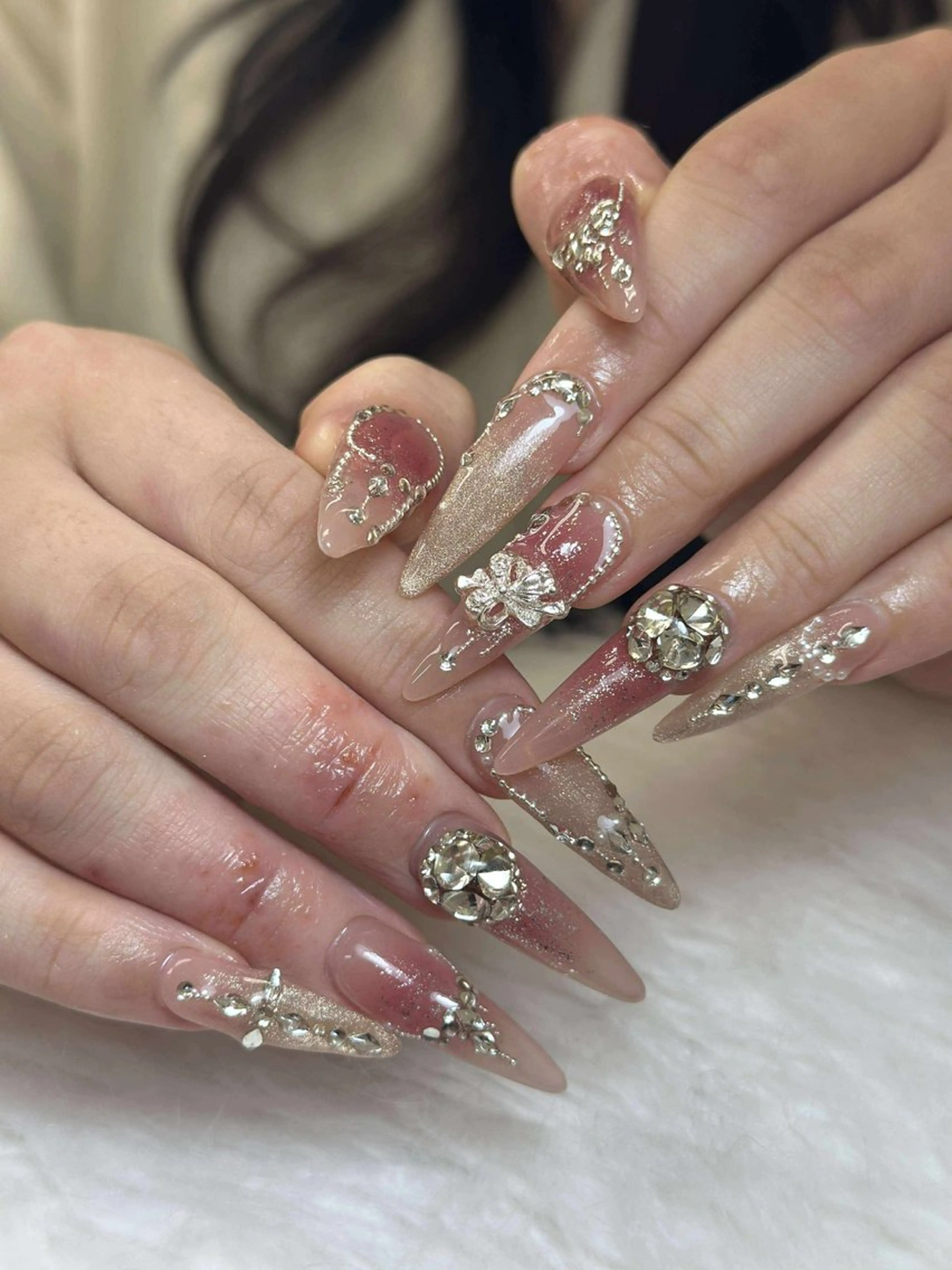 ネイル アートネイル 成人式 ジェルネイル ニュアンスネイル 夏ネイル ハンドネイル Jenn Nail Salonのネイルデザイン