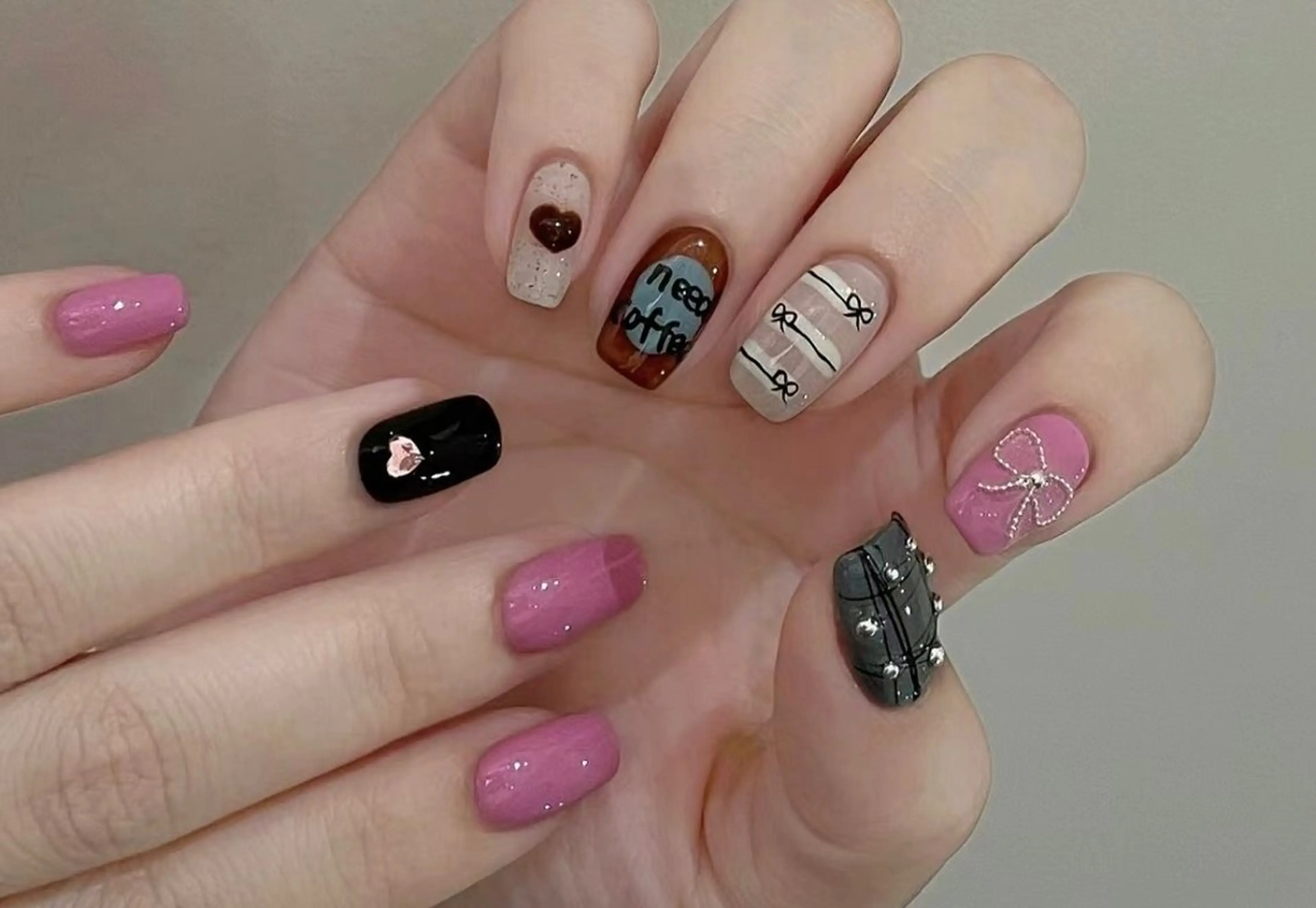 ネイル ハンドネイル Momo Momoのネイルデザイン