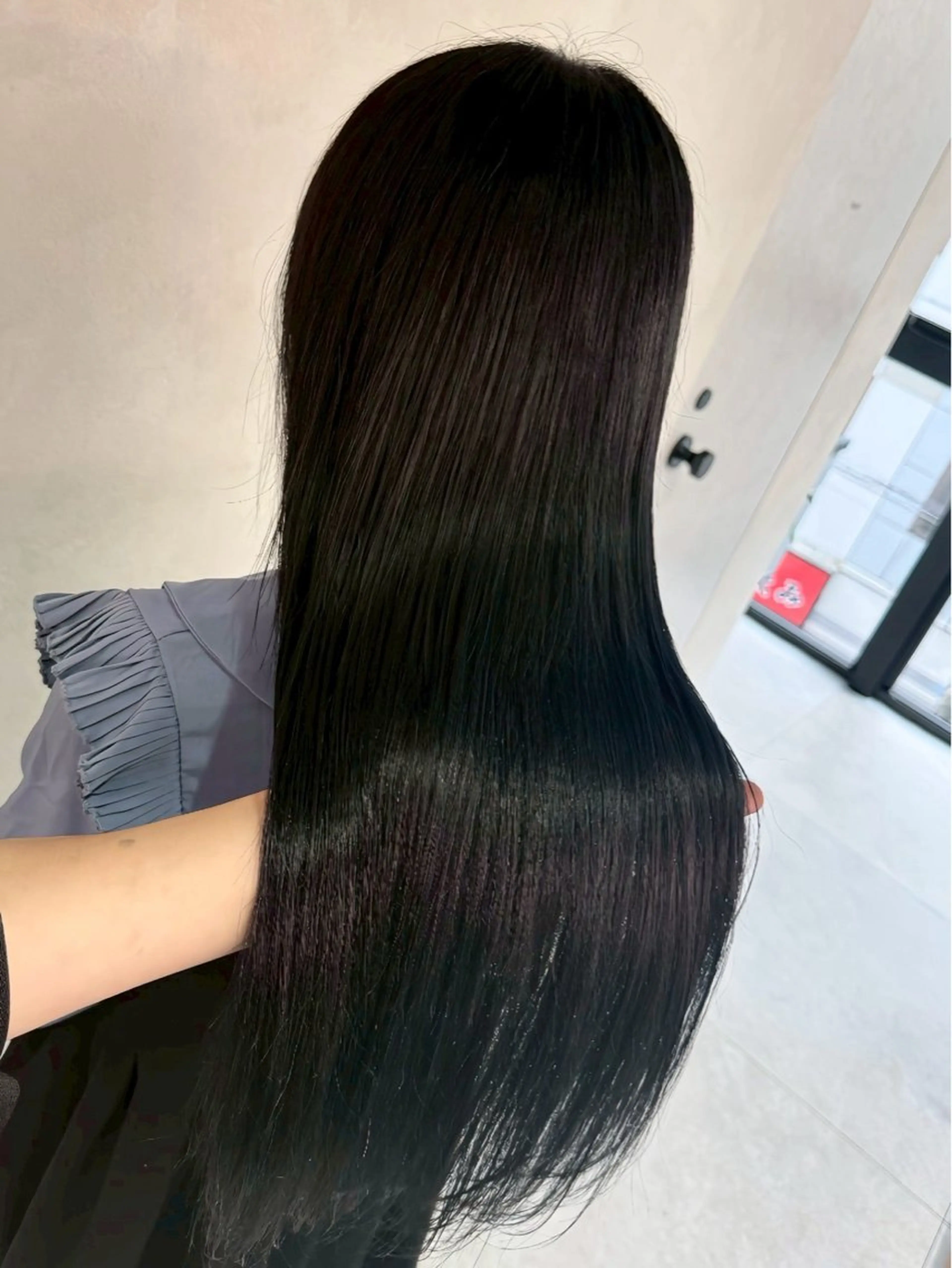 ロング ヘアカラー 石谷 颯也のヘアスタイル