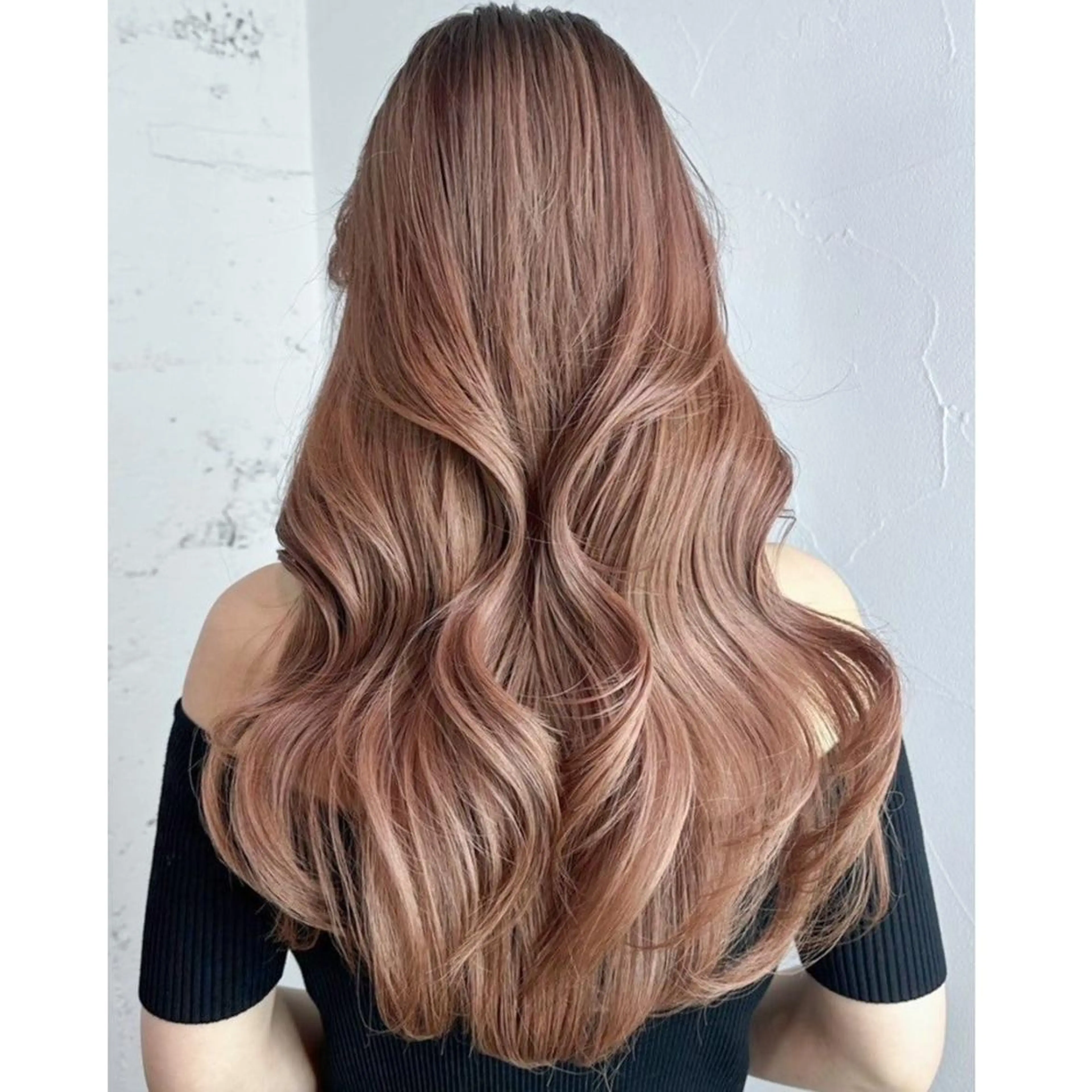 カラー ロング ベージュカラー ピンクカラー ピンクベージュ カット ヘアカラー トリートメント ITbyALBUM 下北沢店のヘアスタイル