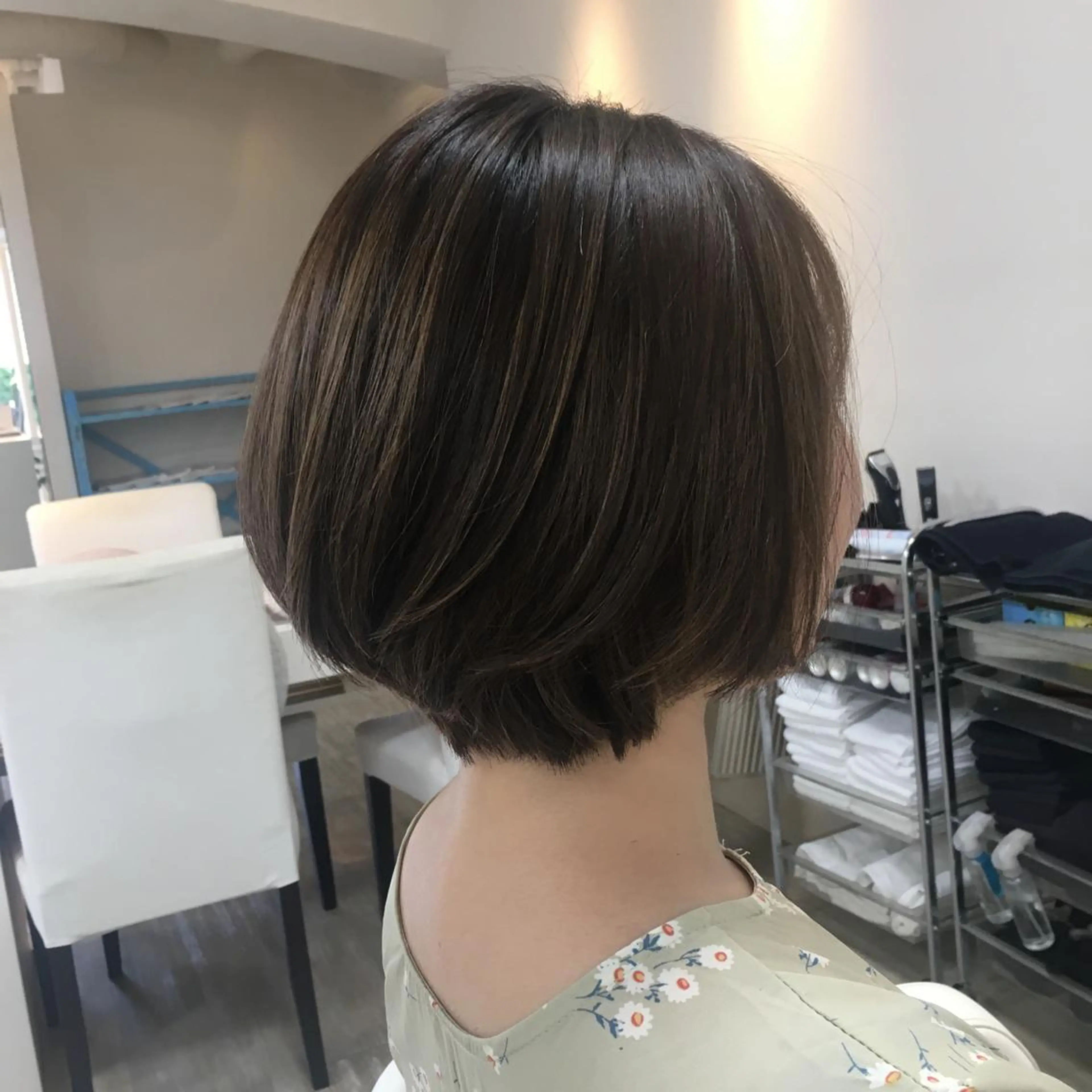 ショート カラー ショートボブ ハイライトカラー ボブ ハイライト ショートヘア NATSUKI💟 EARTH二俣川のヘアスタイル