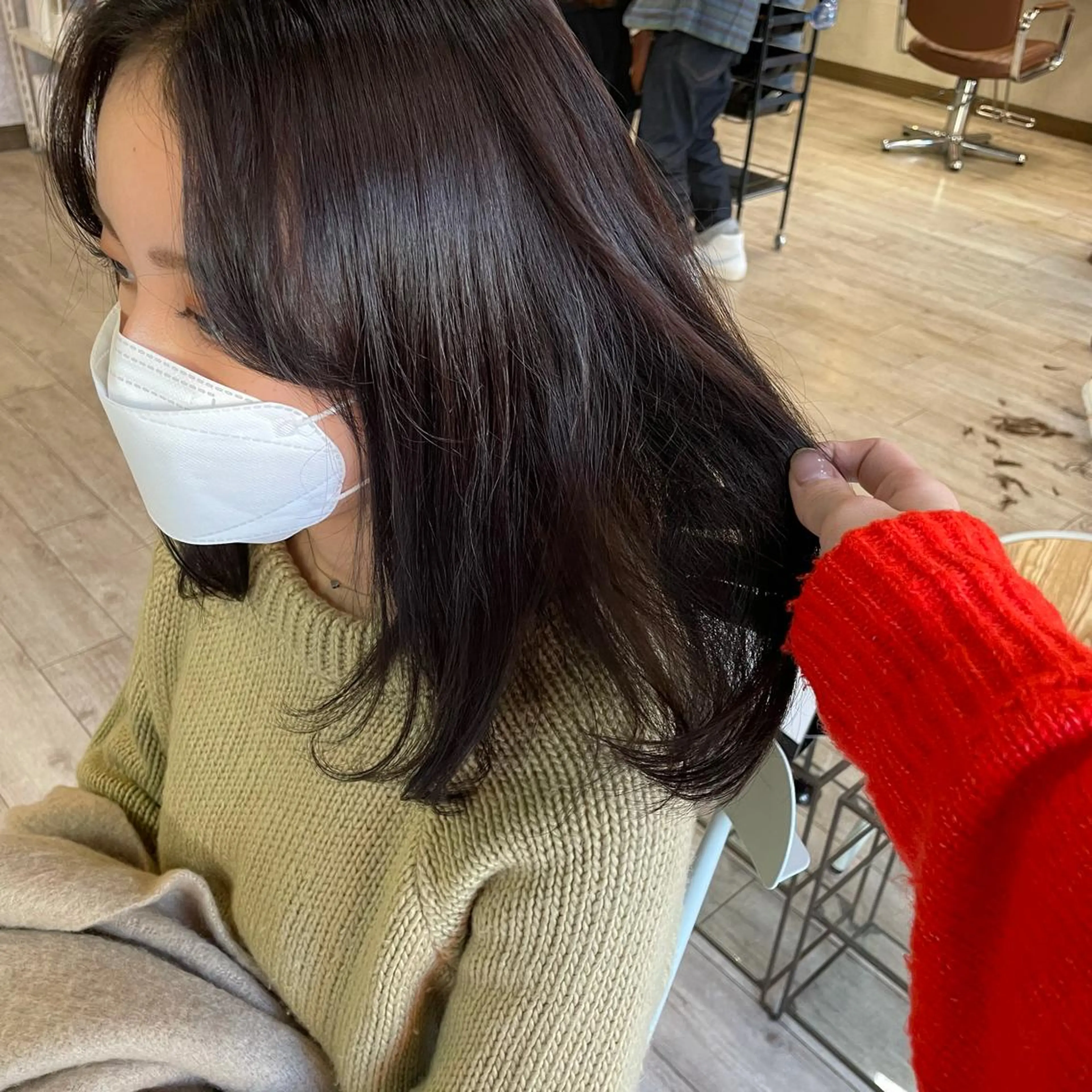 セミロング カラー ヘアアレンジ 🫧ヒシダアキ taboo.i🫧のヘアスタイル