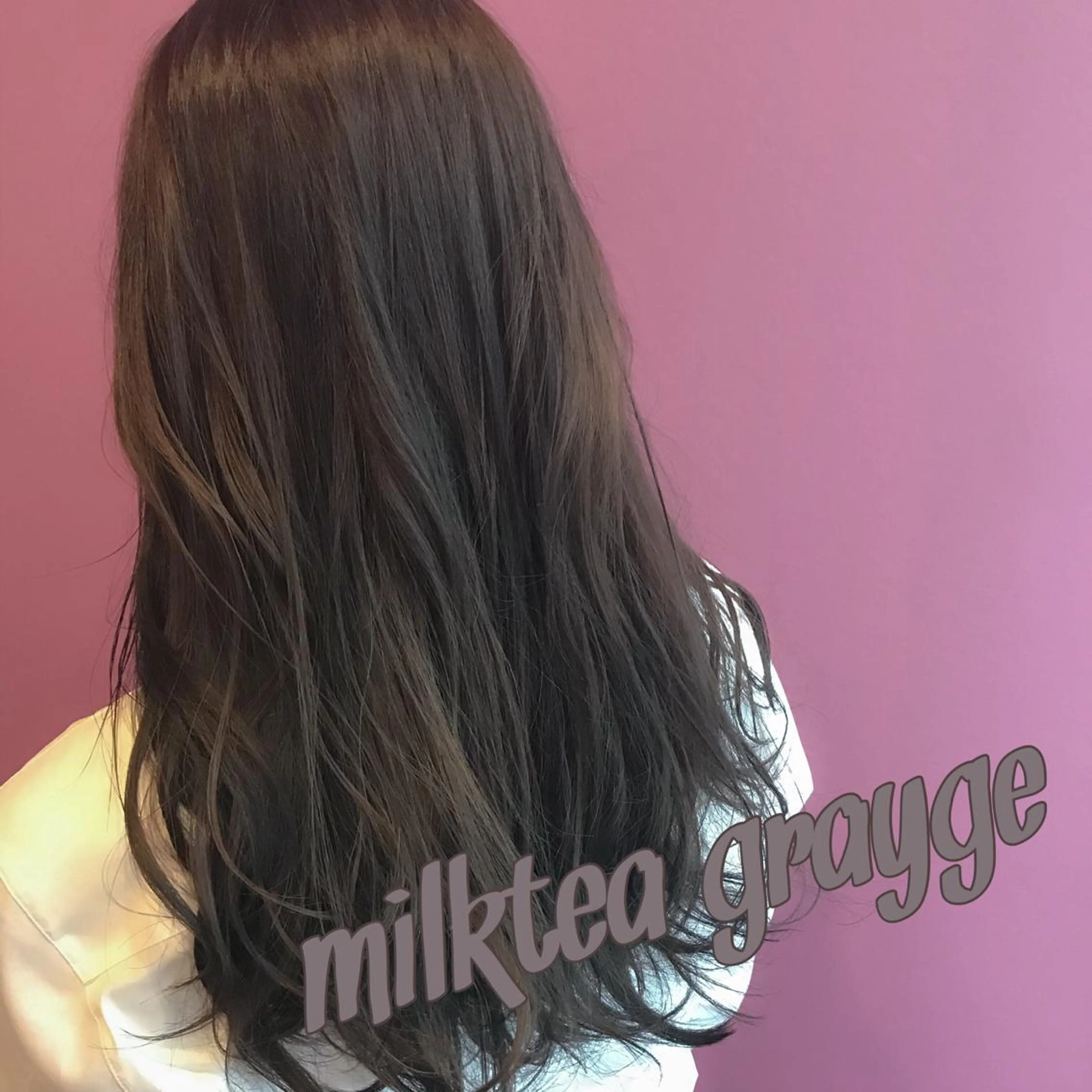 ミディアム ✨ブリーチマスター✨ オクヤマヨウスケのヘアスタイル