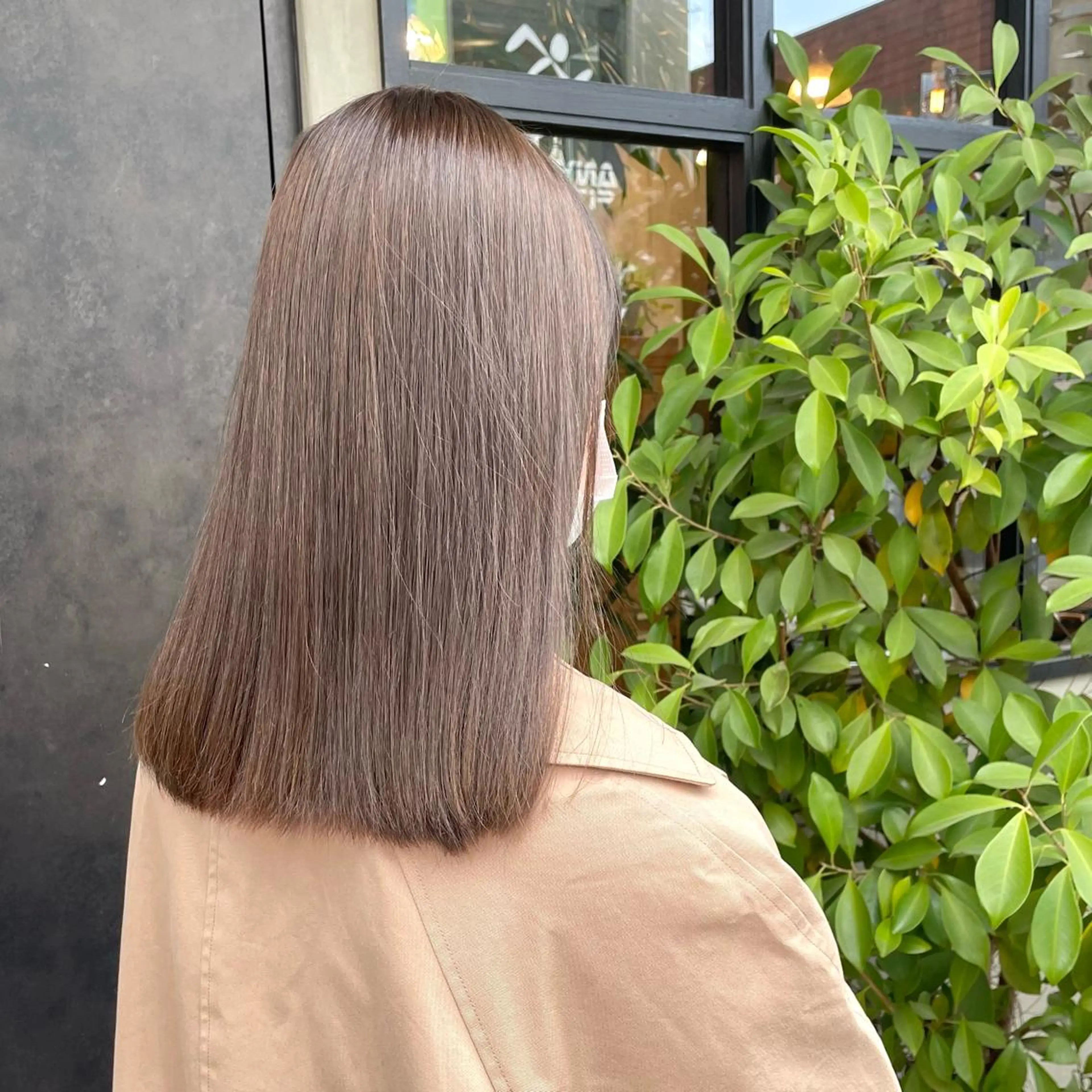 カラー アッシュ ベージュカラー ヘアカラー トリートメント 竹内 春奈のヘアスタイル