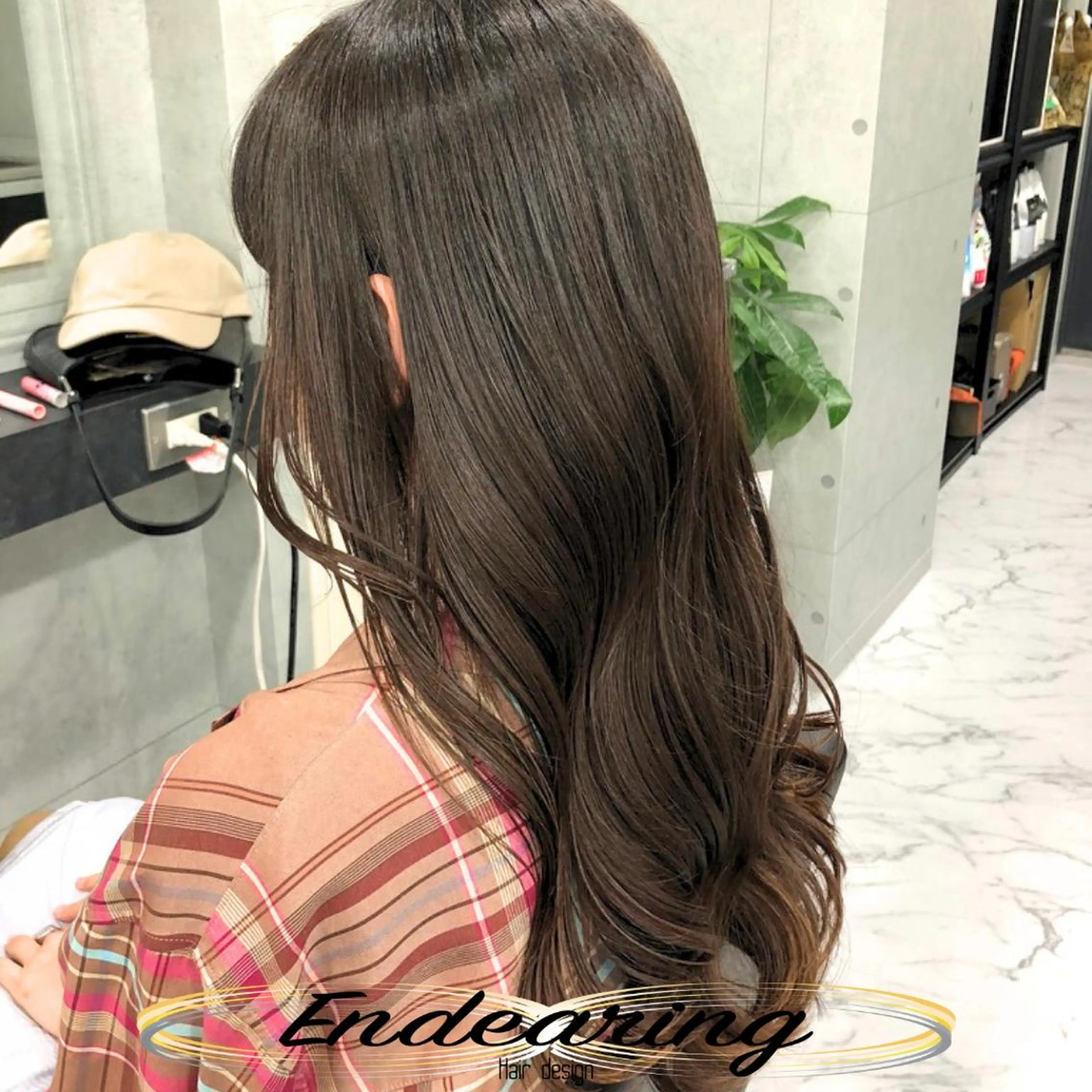 カラー ベージュカラー 透明感カラー カット トリートメント Endearing 銀座/レイヤーカットのヘアスタイル