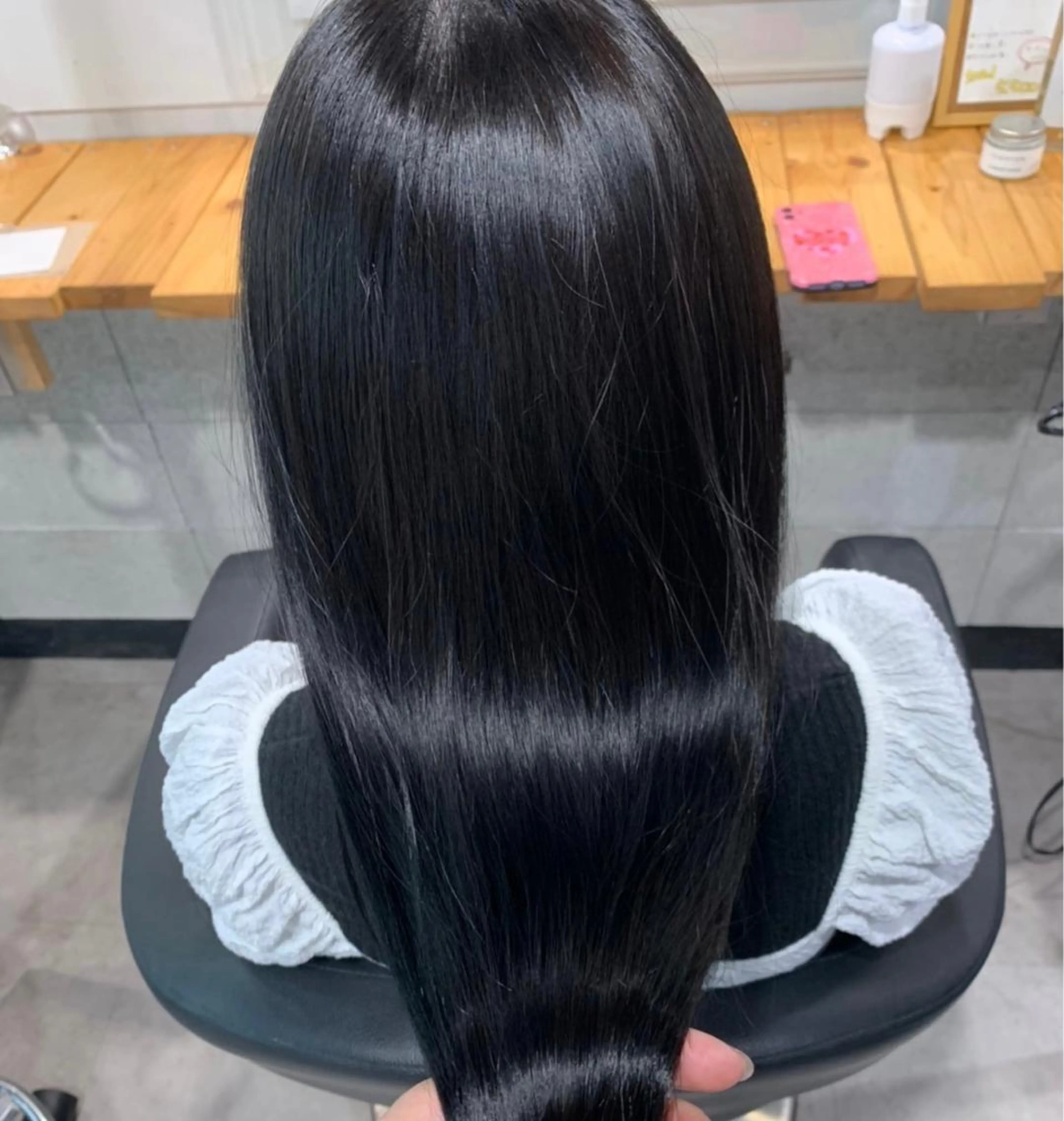 カラー アッシュ ベージュカラー 黒髪 ブリーチ ブラウンカラー MEI🎀垢抜けカラ ー🎀韓国styleのヘアスタイル