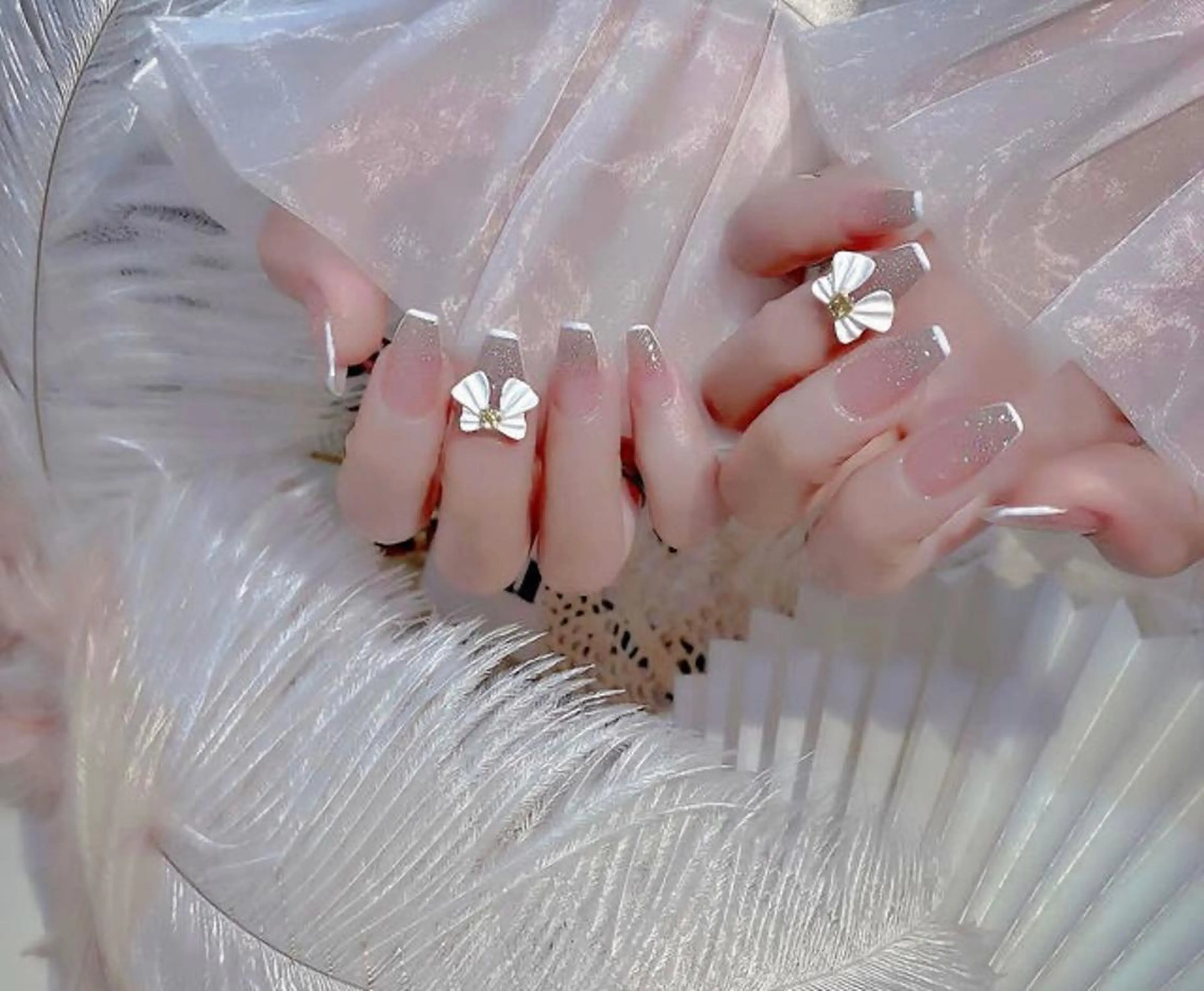 ネイル ラッキーネイルサロン 西川口東口店のネイルデザイン