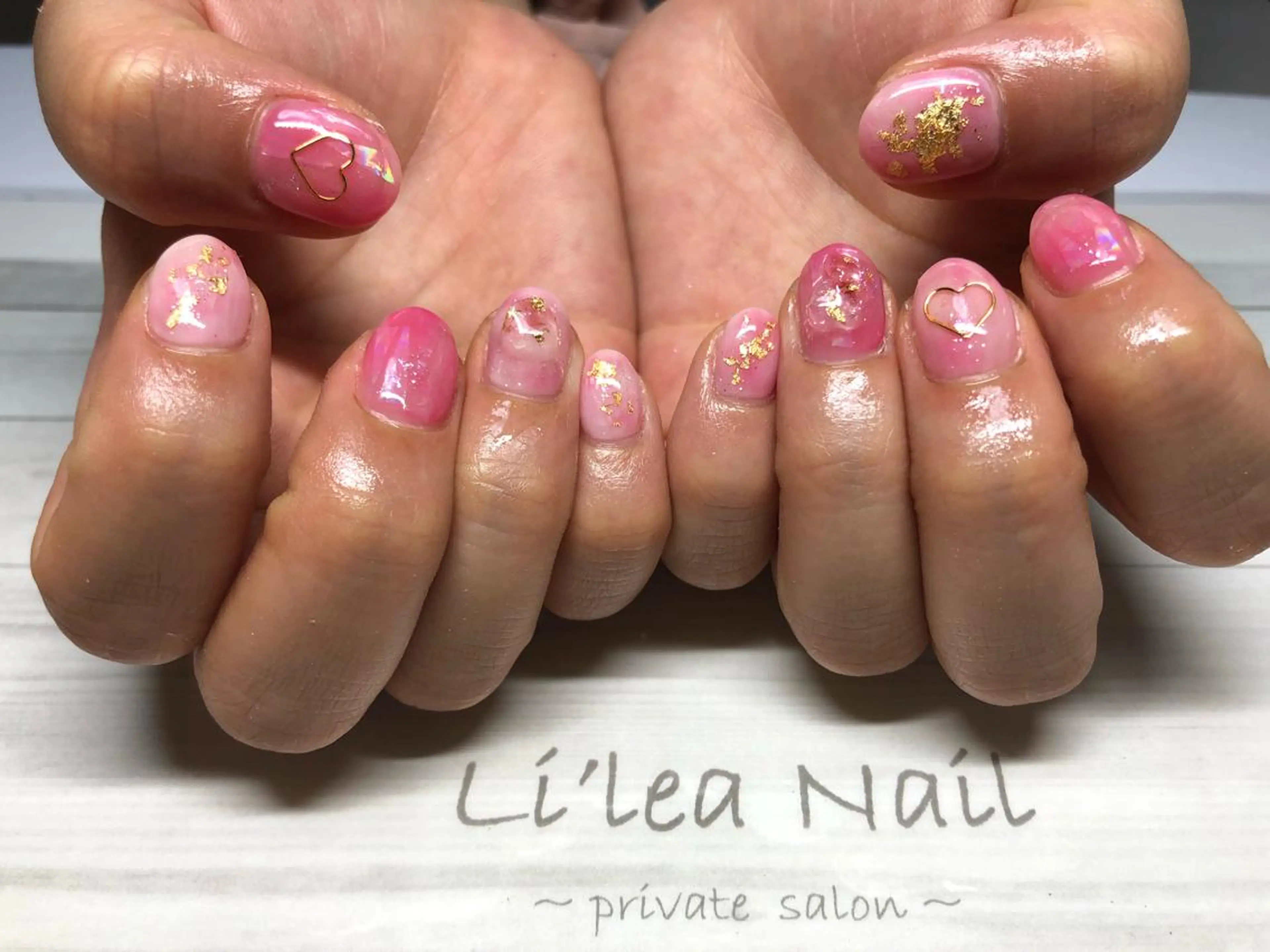 ネイル Li'leaNail AINAのネイルデザイン