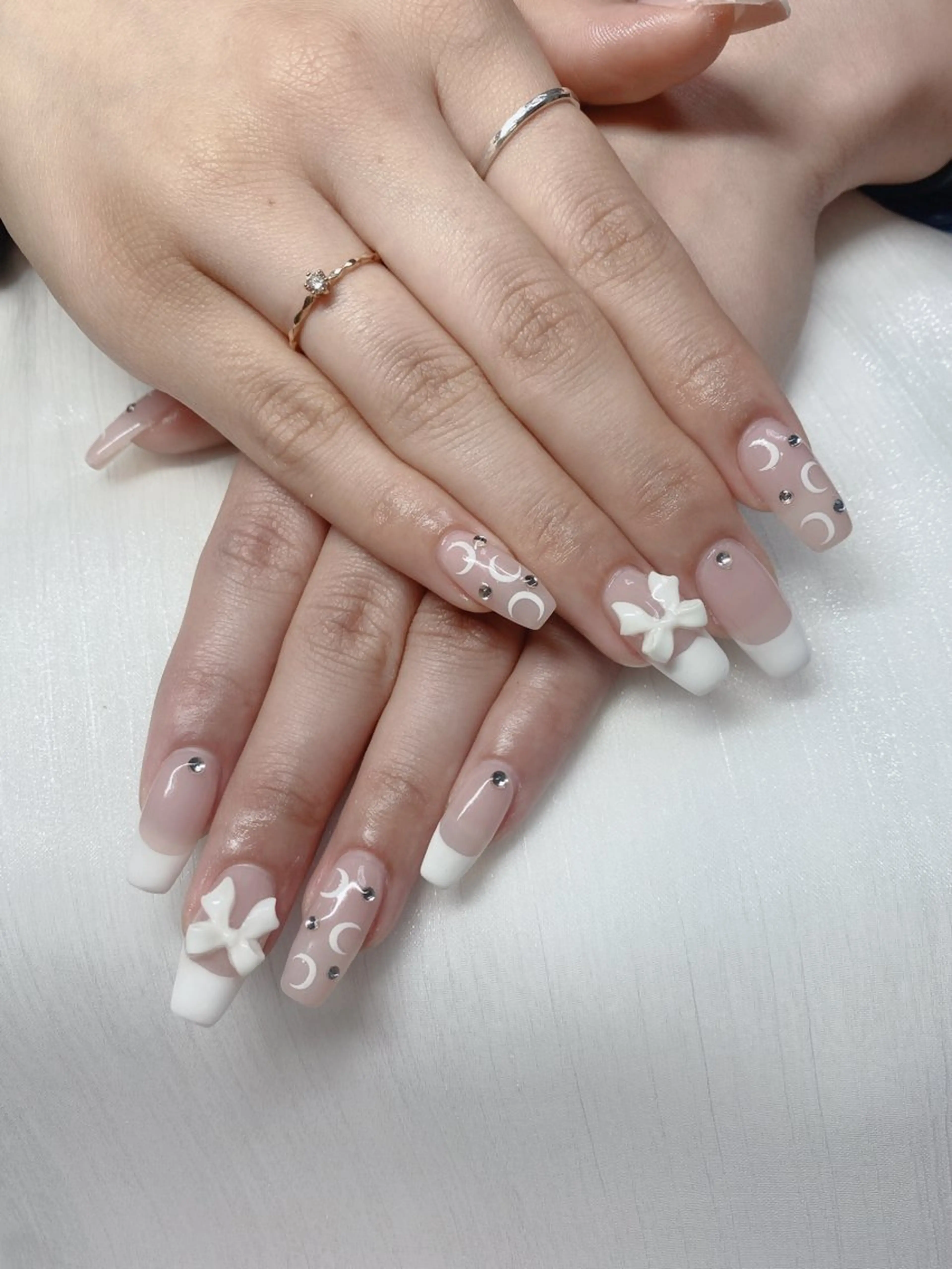 ネイル UniqueNail 長さだし専門店のネイルデザイン