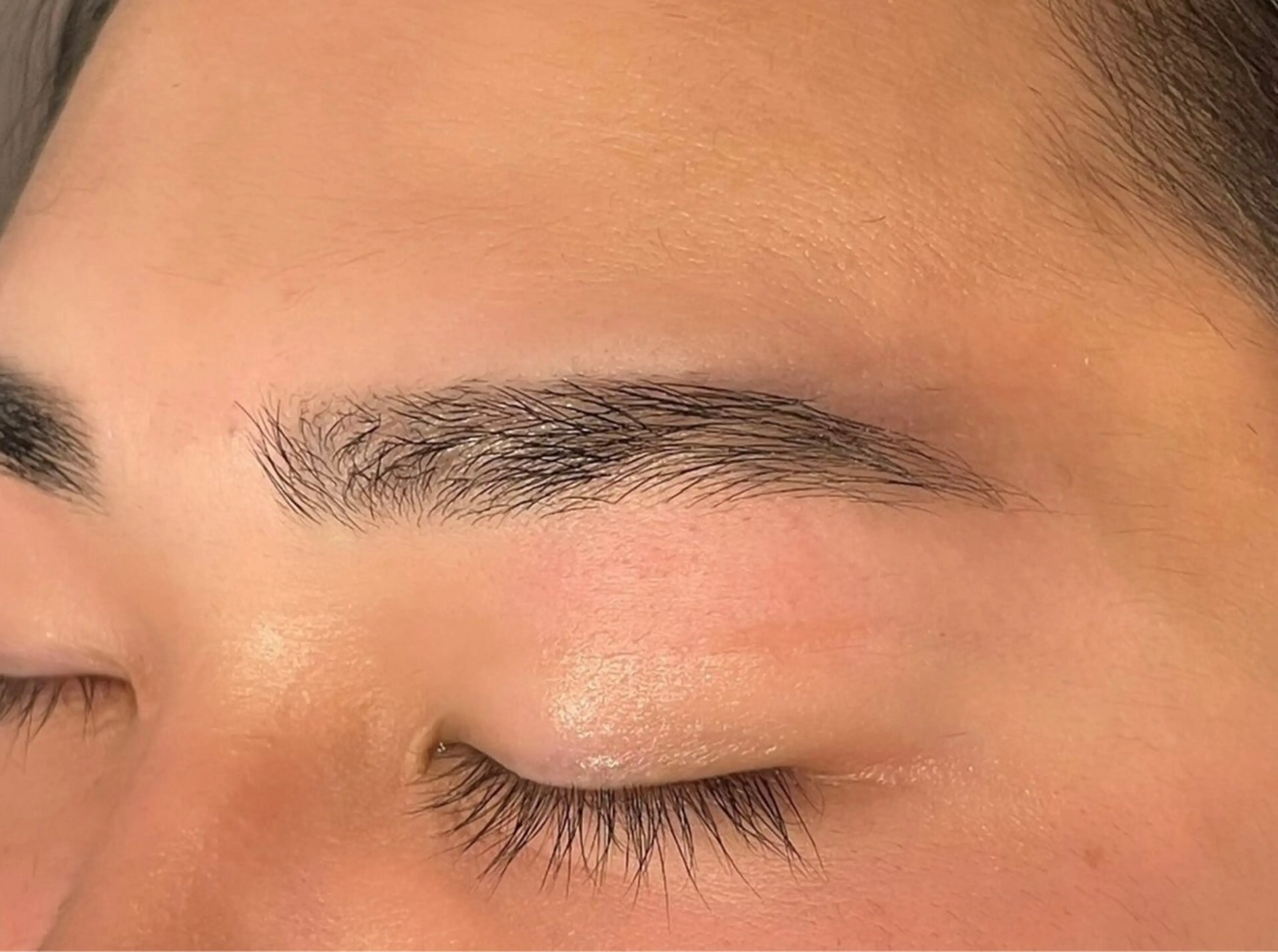 メンズ アイブロウ アイブロウ M_の眉毛・アイブロウイメージ