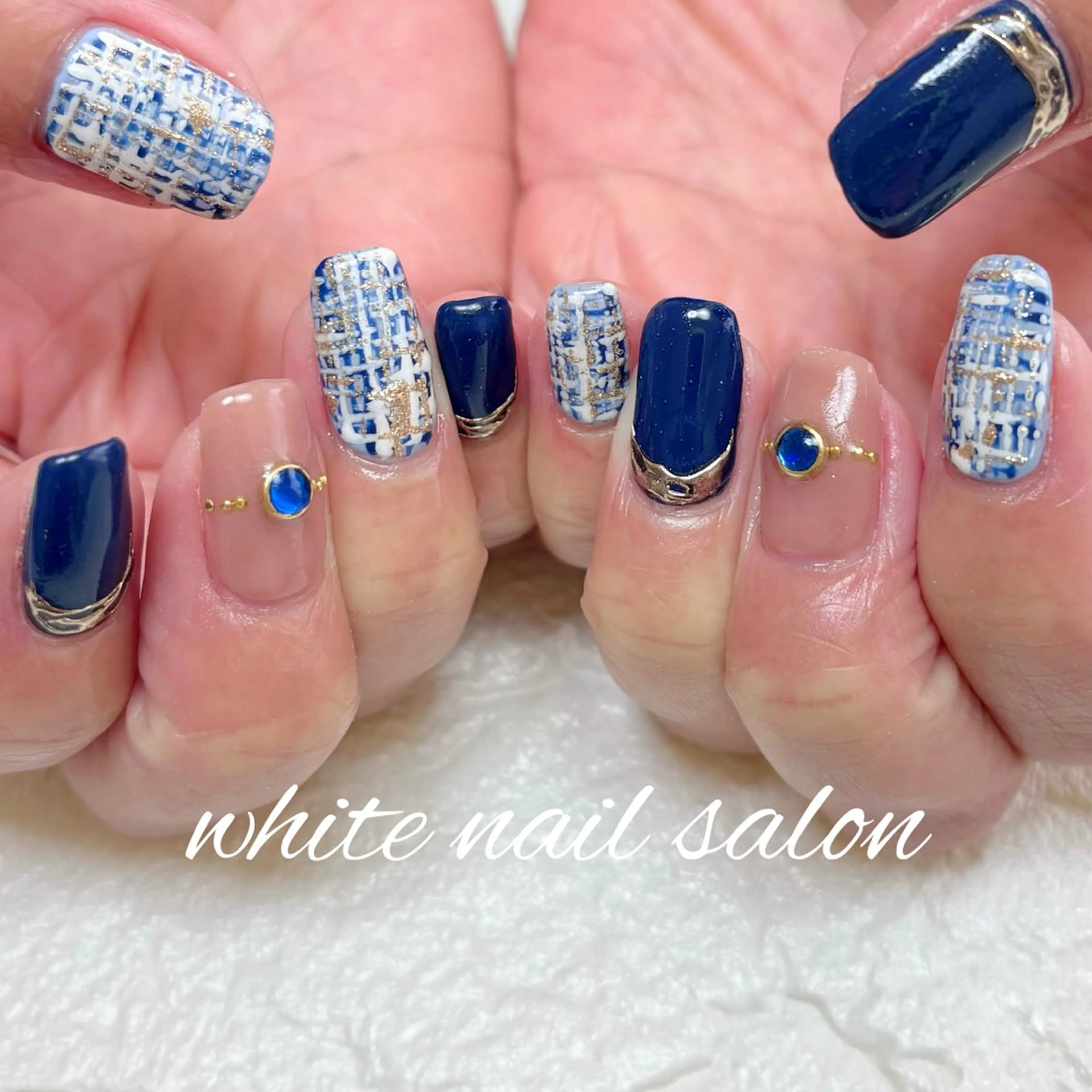 ネイル ホワイト ハンドネイル white nail salonのネイルデザイン