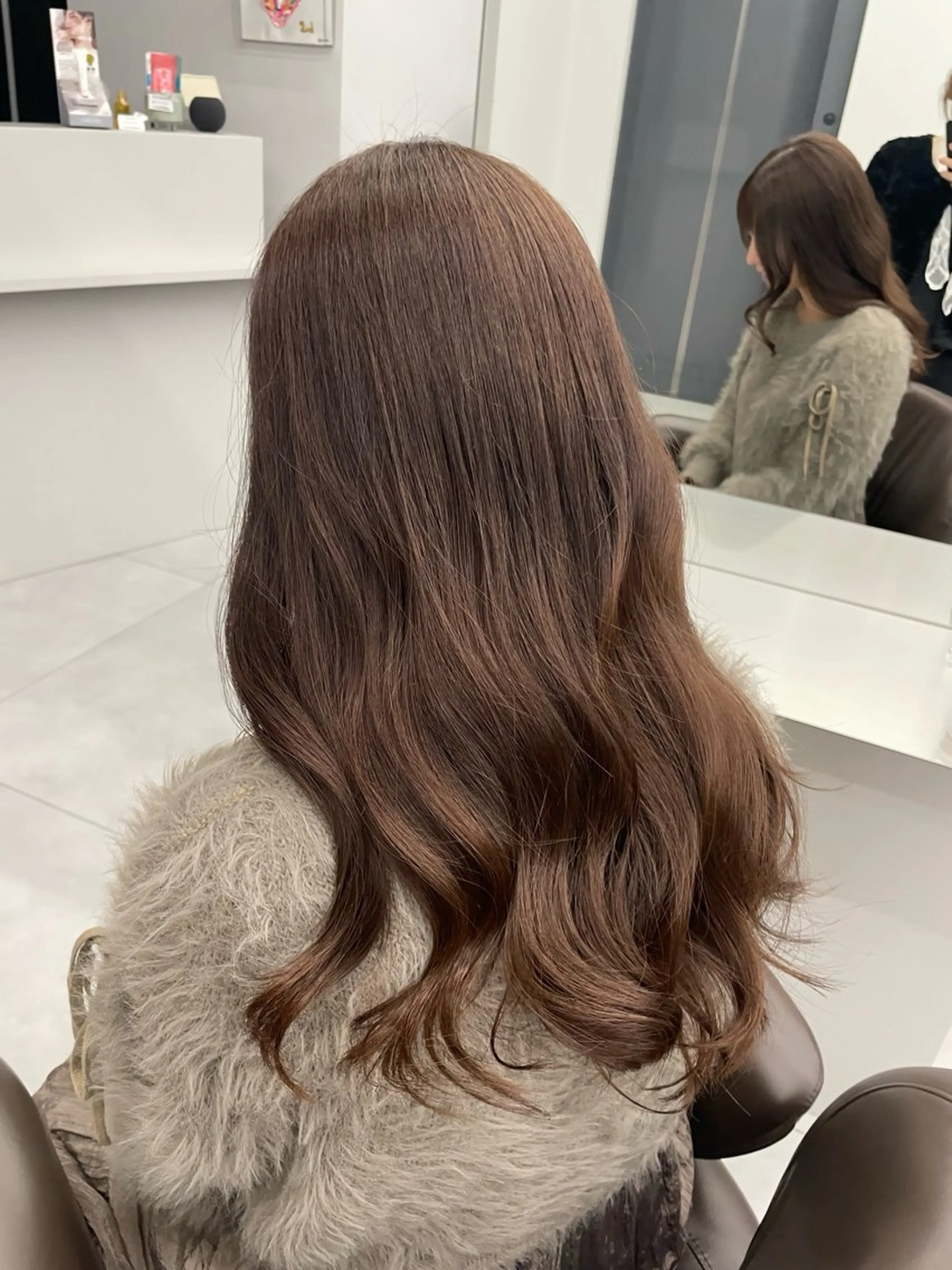 ロング カラー ogata ayumiのヘアスタイル