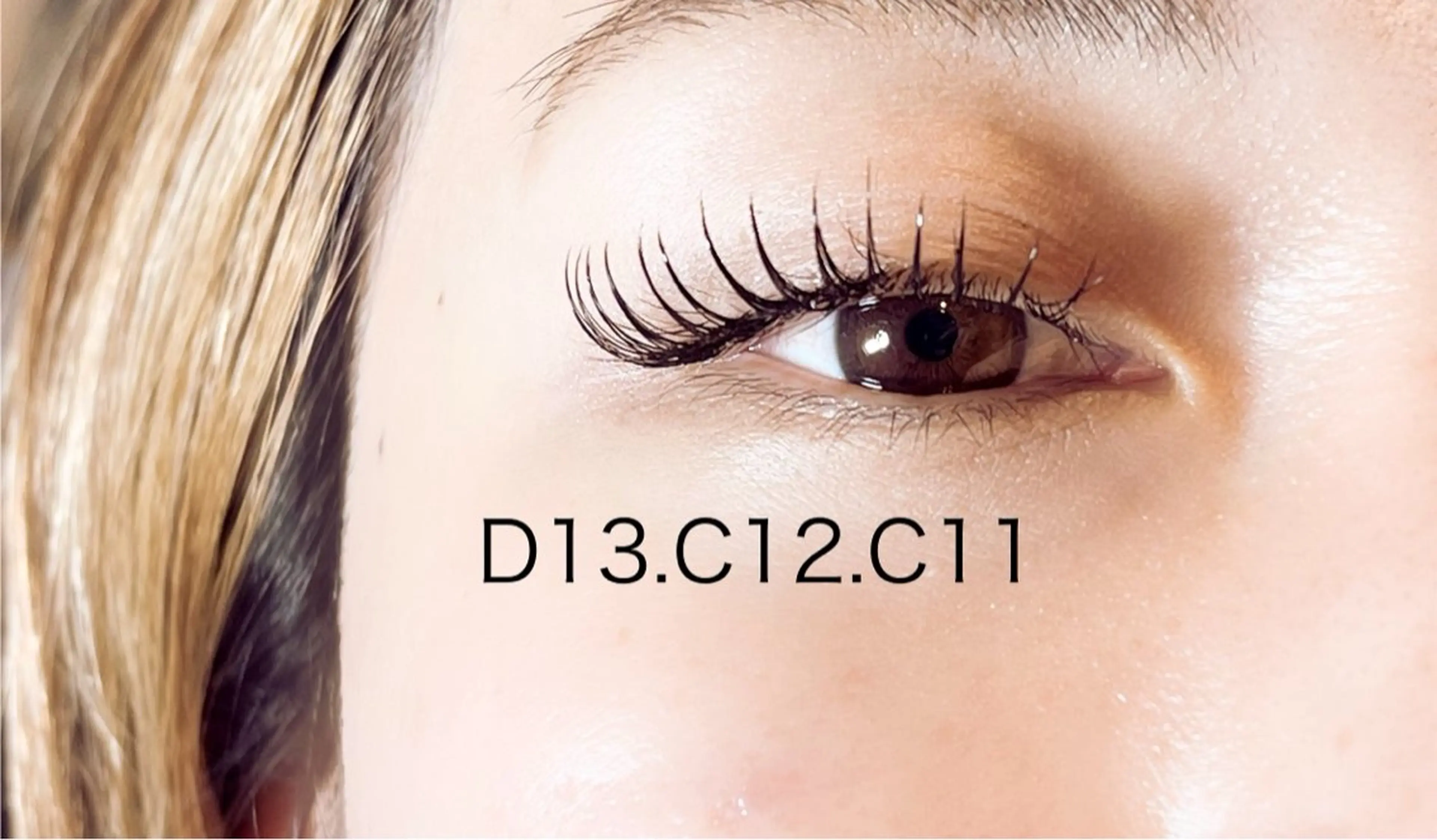 マツエク・マツパ 束感まつ毛 F所属・F TOMOMIのマツエク・マツパデザイン