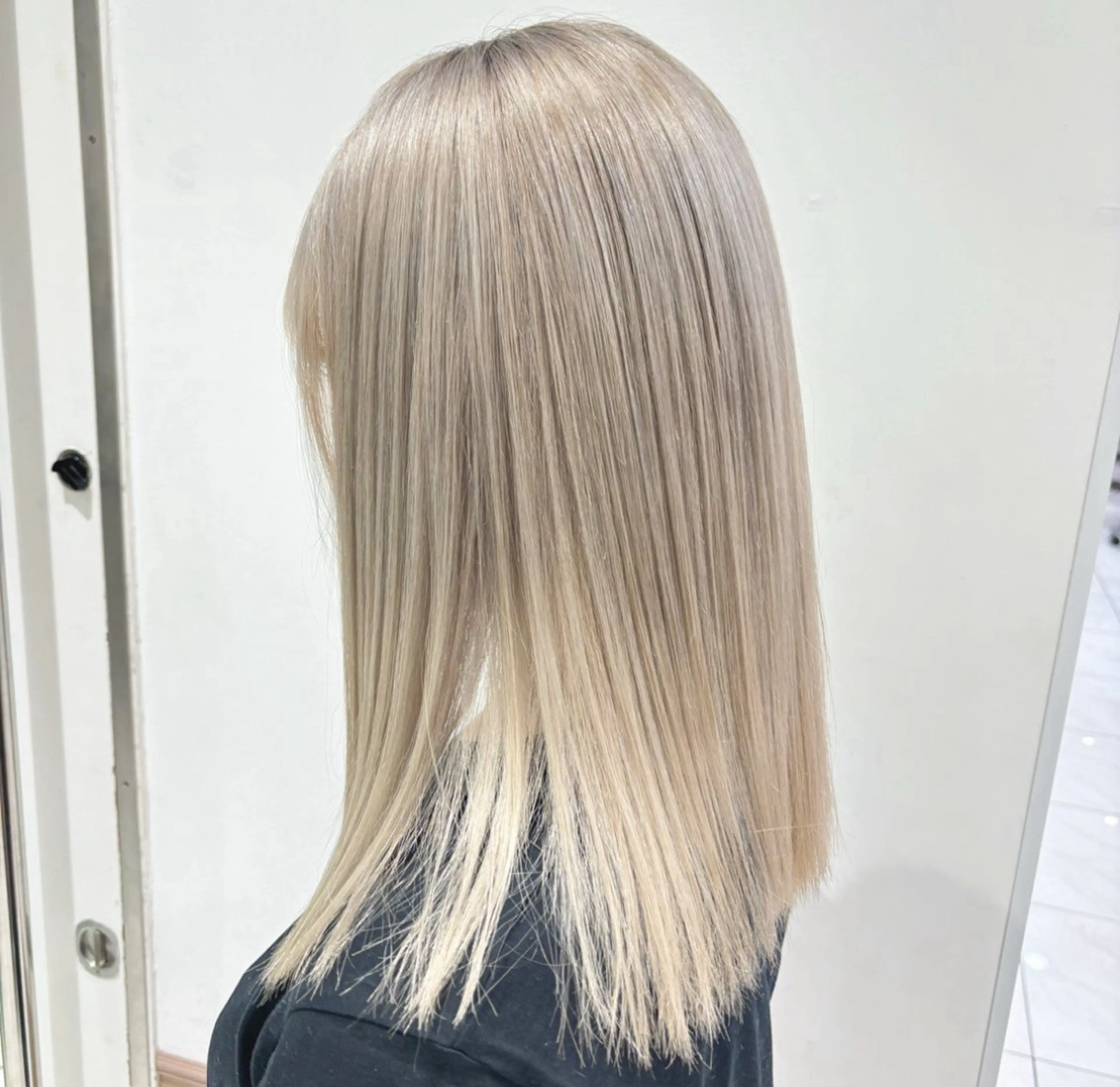 【ミニモ限定】🔷ケアブリーチ➕カラー➕トリートメント🔷の写真