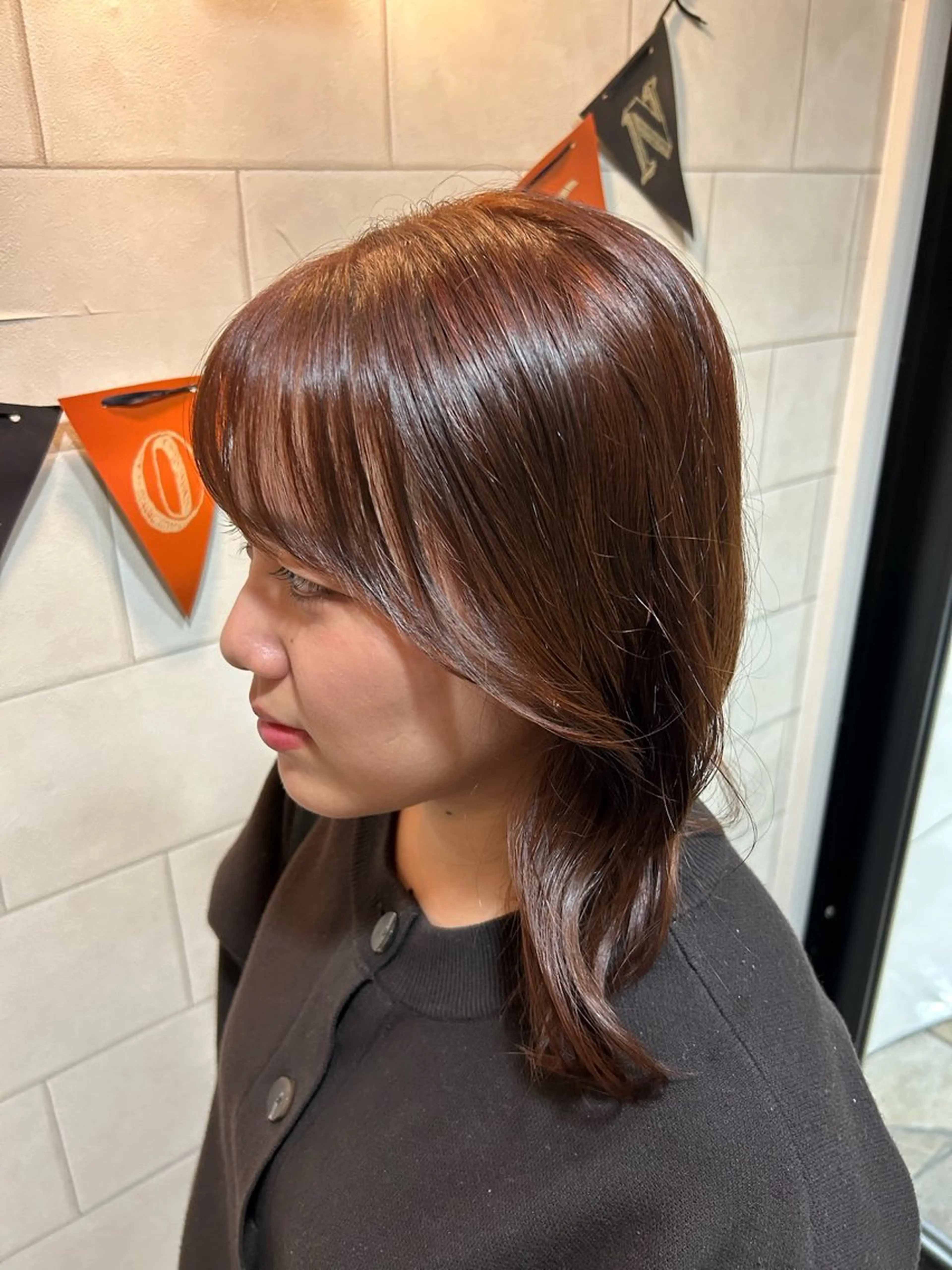 カラー ブリーチ ブラウンカラー オレンジ オレンジブラウン HANABUSA御経塚店所属・播磨 茉侑のヘアスタイル