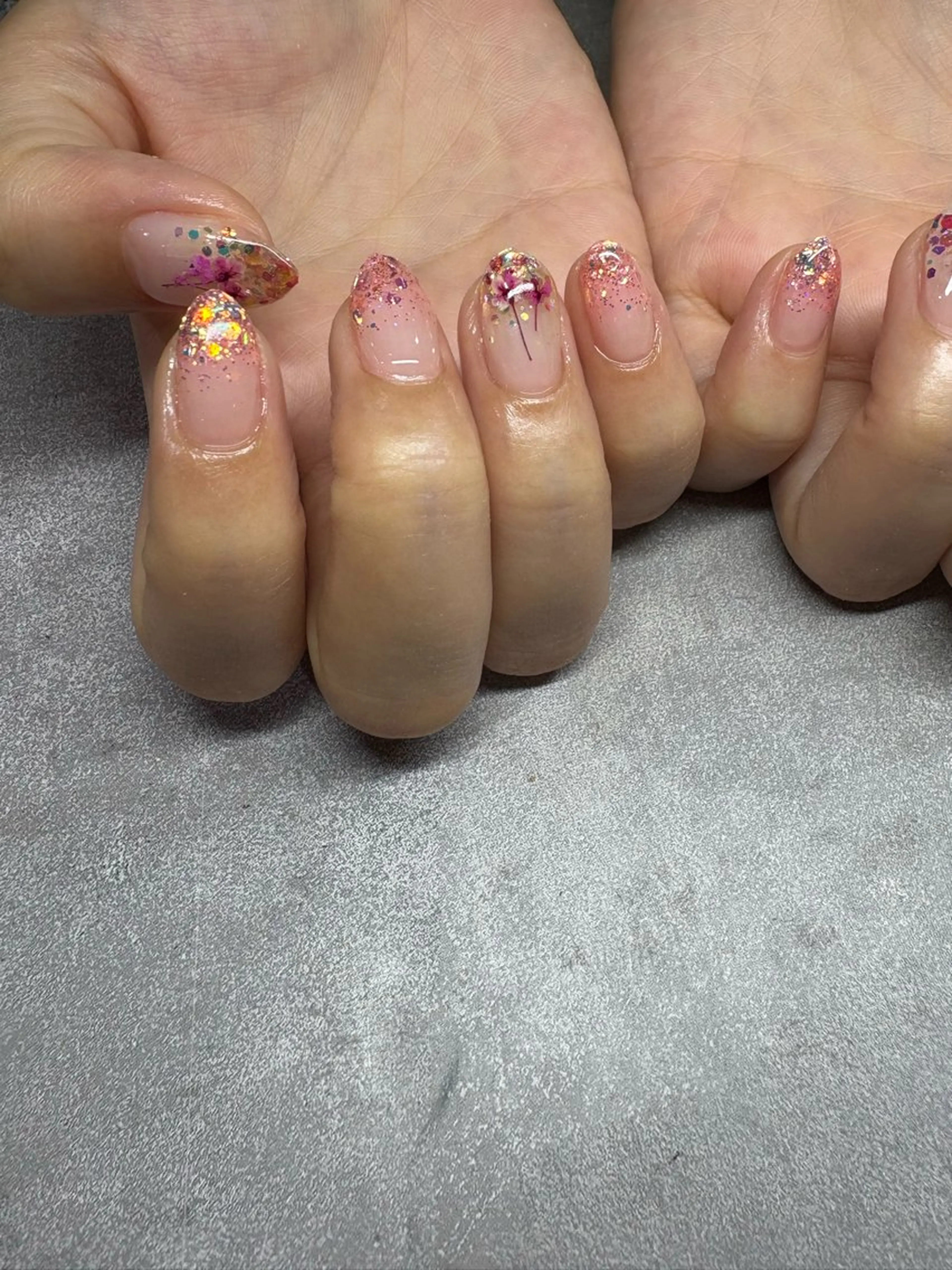 ネイル アンリッシュ新宿店 kousakaのネイルデザイン