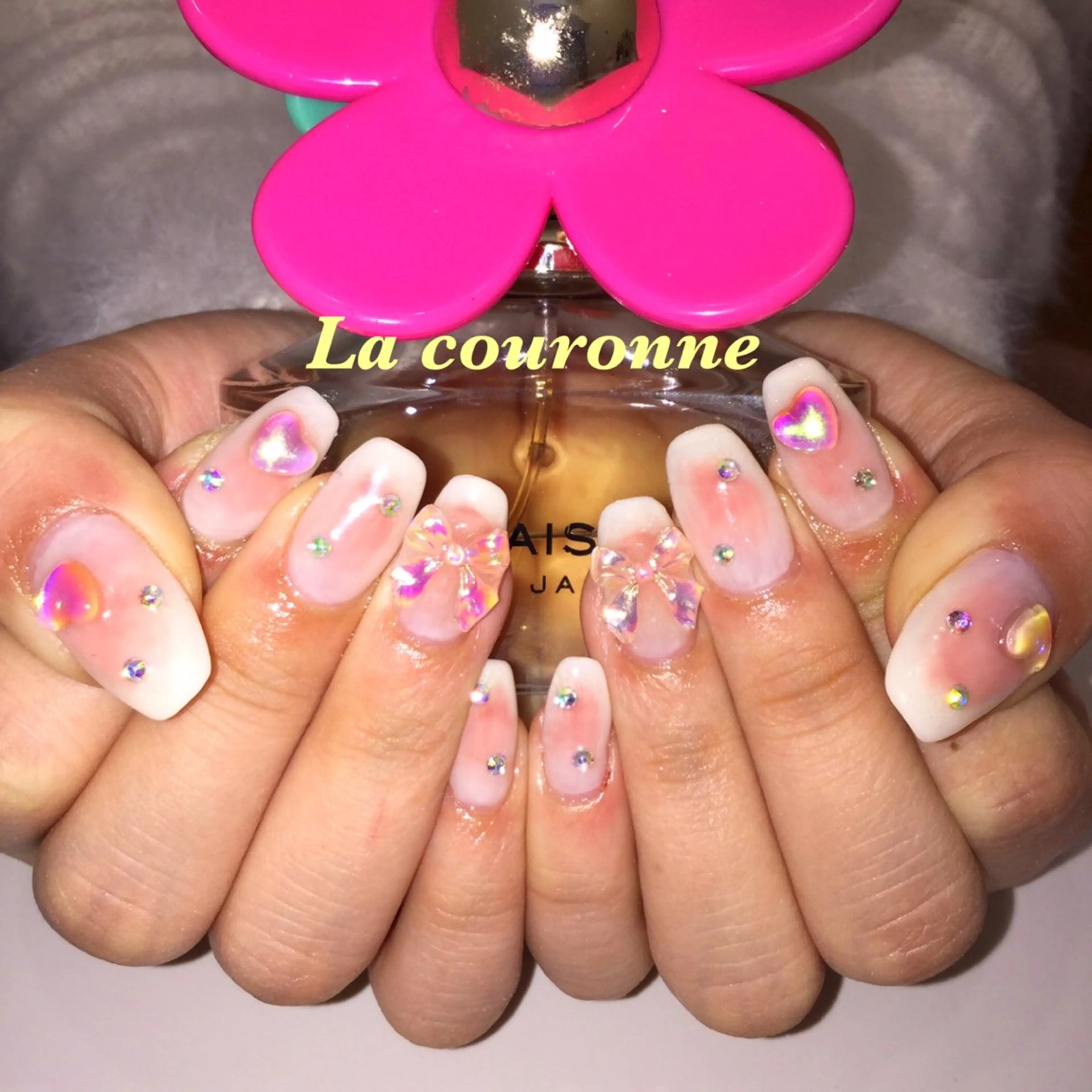 ネイル ハンドネイル Lacouronne NATSUMIのネイルデザイン