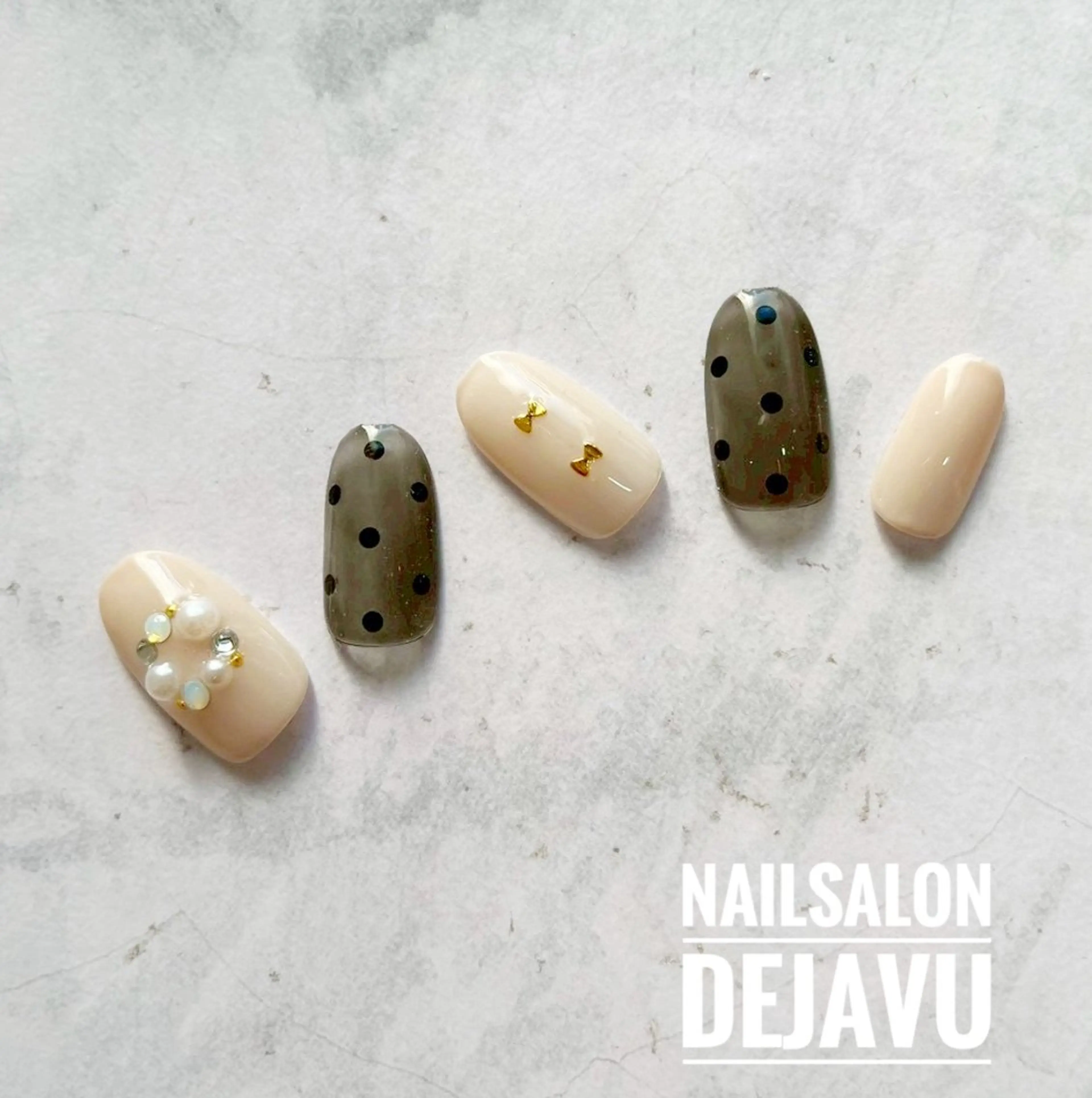 ネイル ハンドネイル Nail salon Dejavu 🌿のネイルデザイン