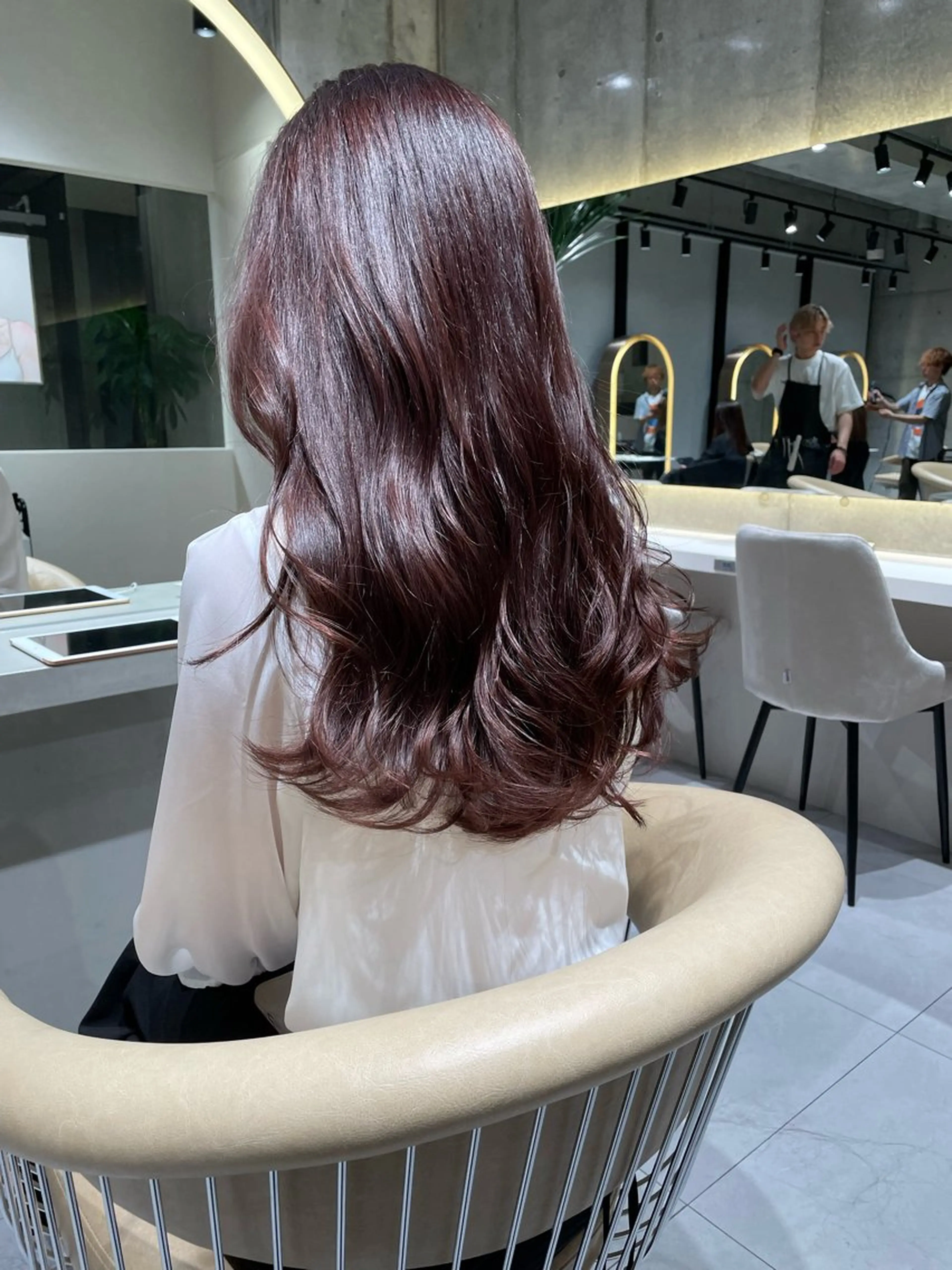 セミロング カラー 《髪質改善✖️オリー ブ🧸》小嶋拓也のヘアスタイル