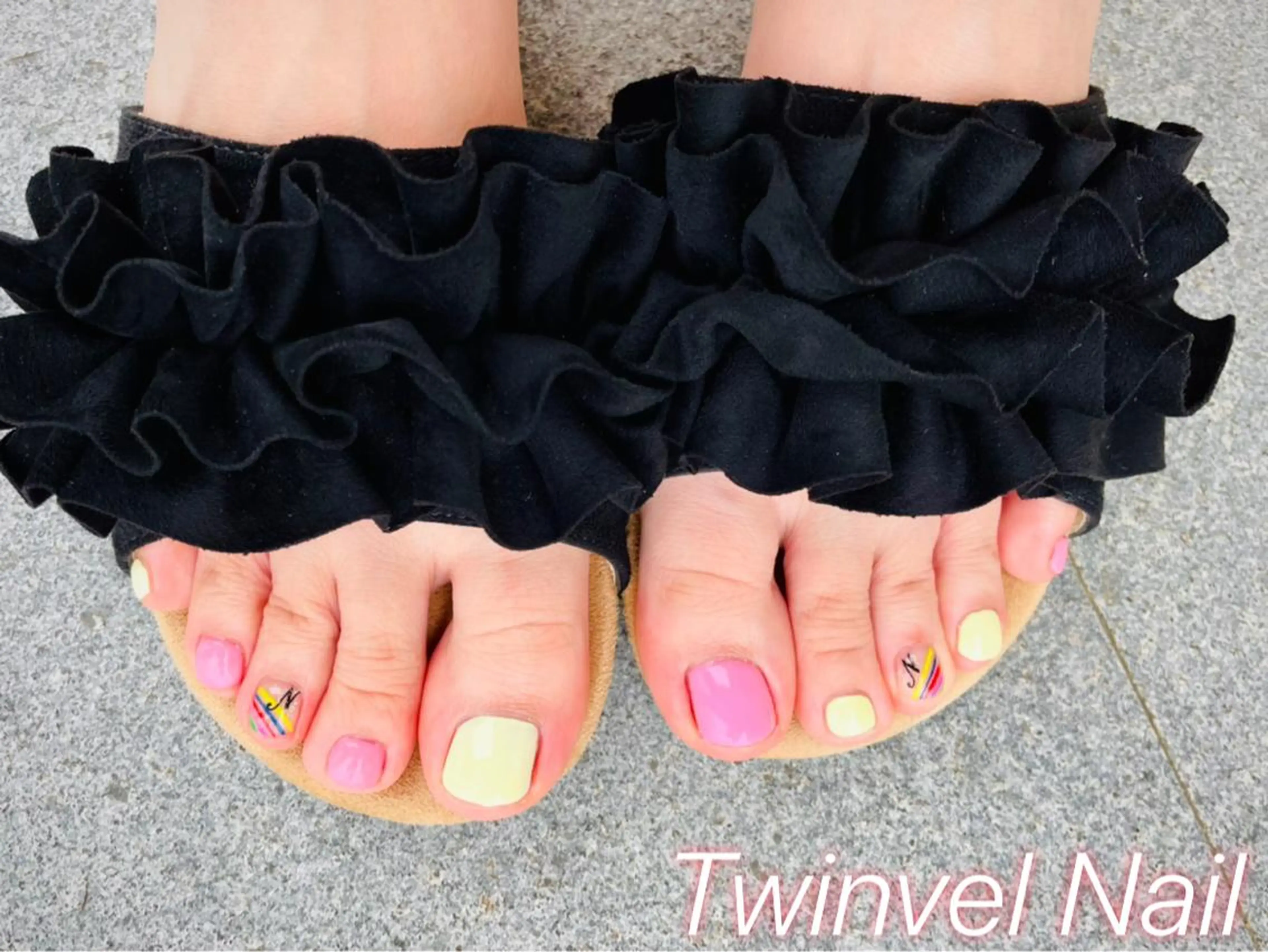 ネイル フットネイル Twinvel nailのネイルデザイン
