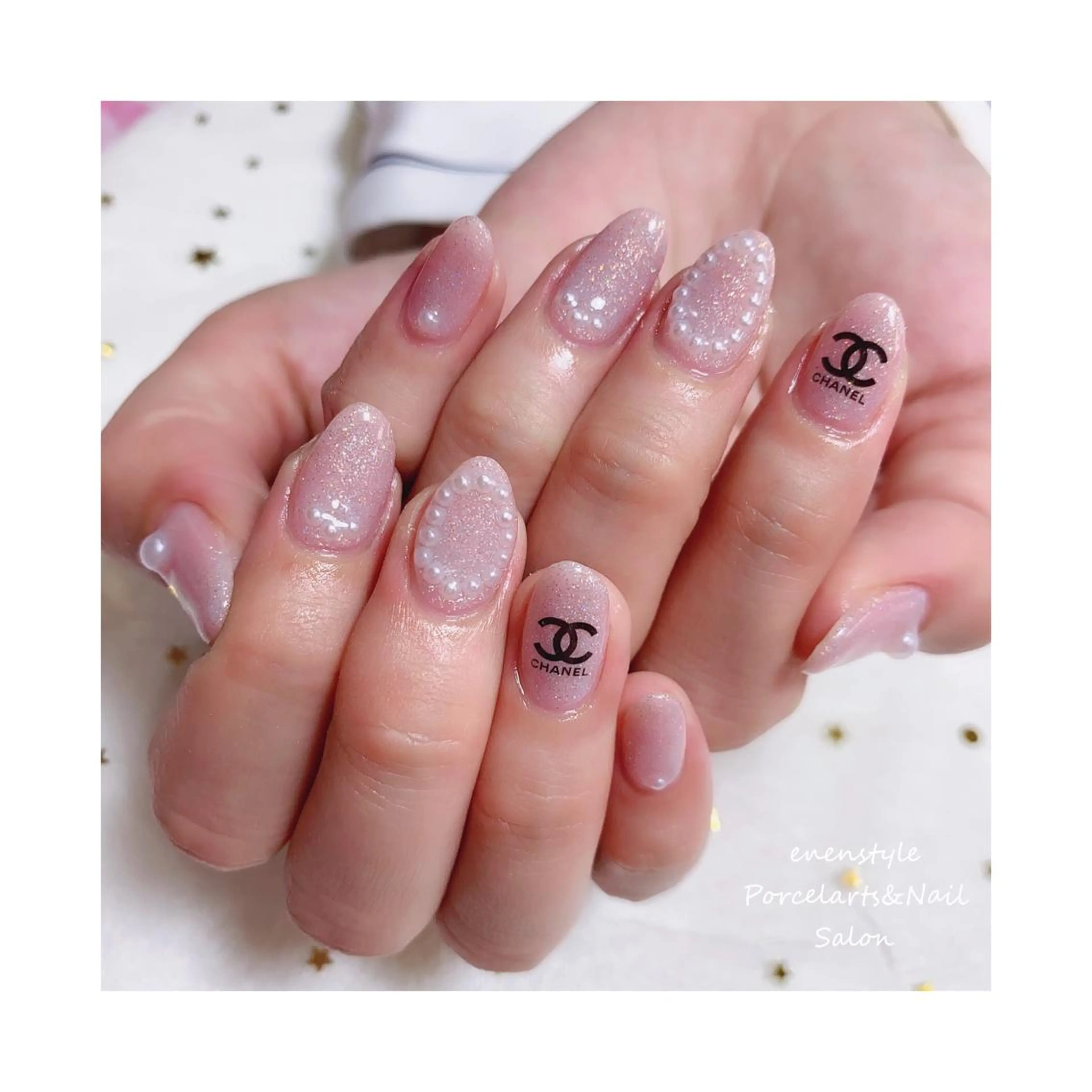 ミディアム ネイル ジェルネイル ニュアンスネイル オフィスネイル ワンカラーネイル パラジェル ハンドネイル 👑enen style👑のネイルデザイン