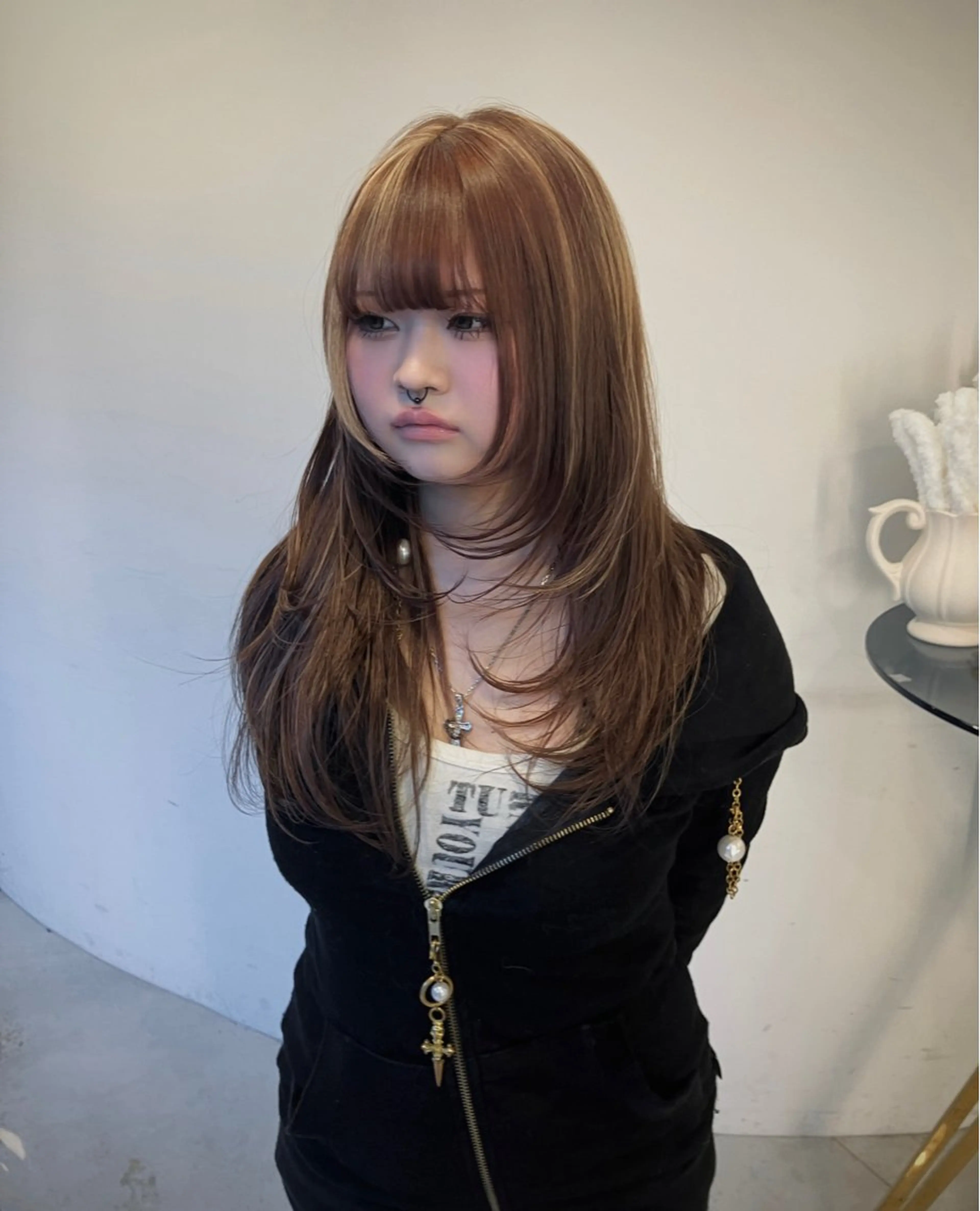 ロング Hanaka🐈‍⬛ 海外×ニュアンスのヘアスタイル