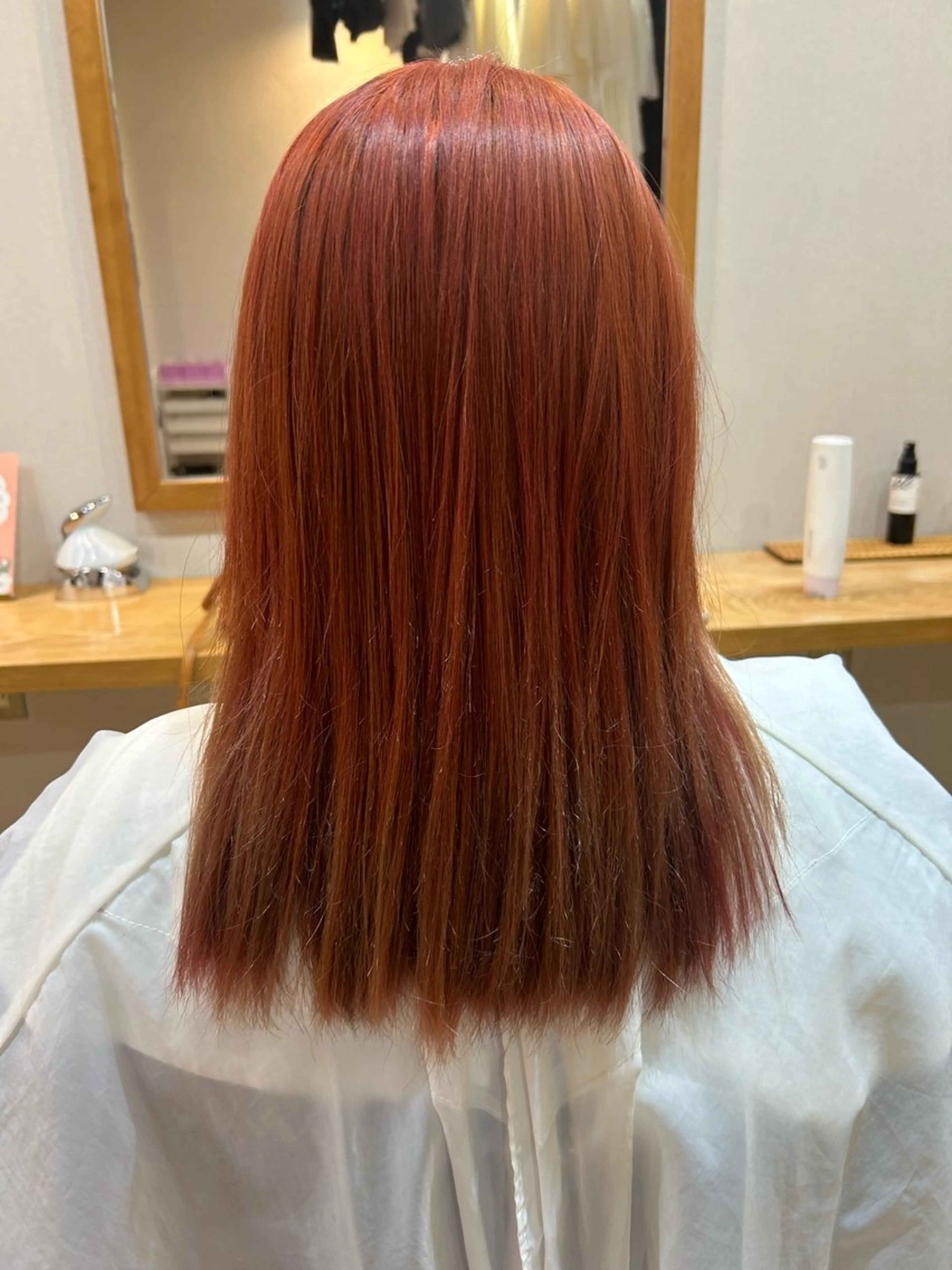 ロング カラー 佐藤 かののヘアスタイル