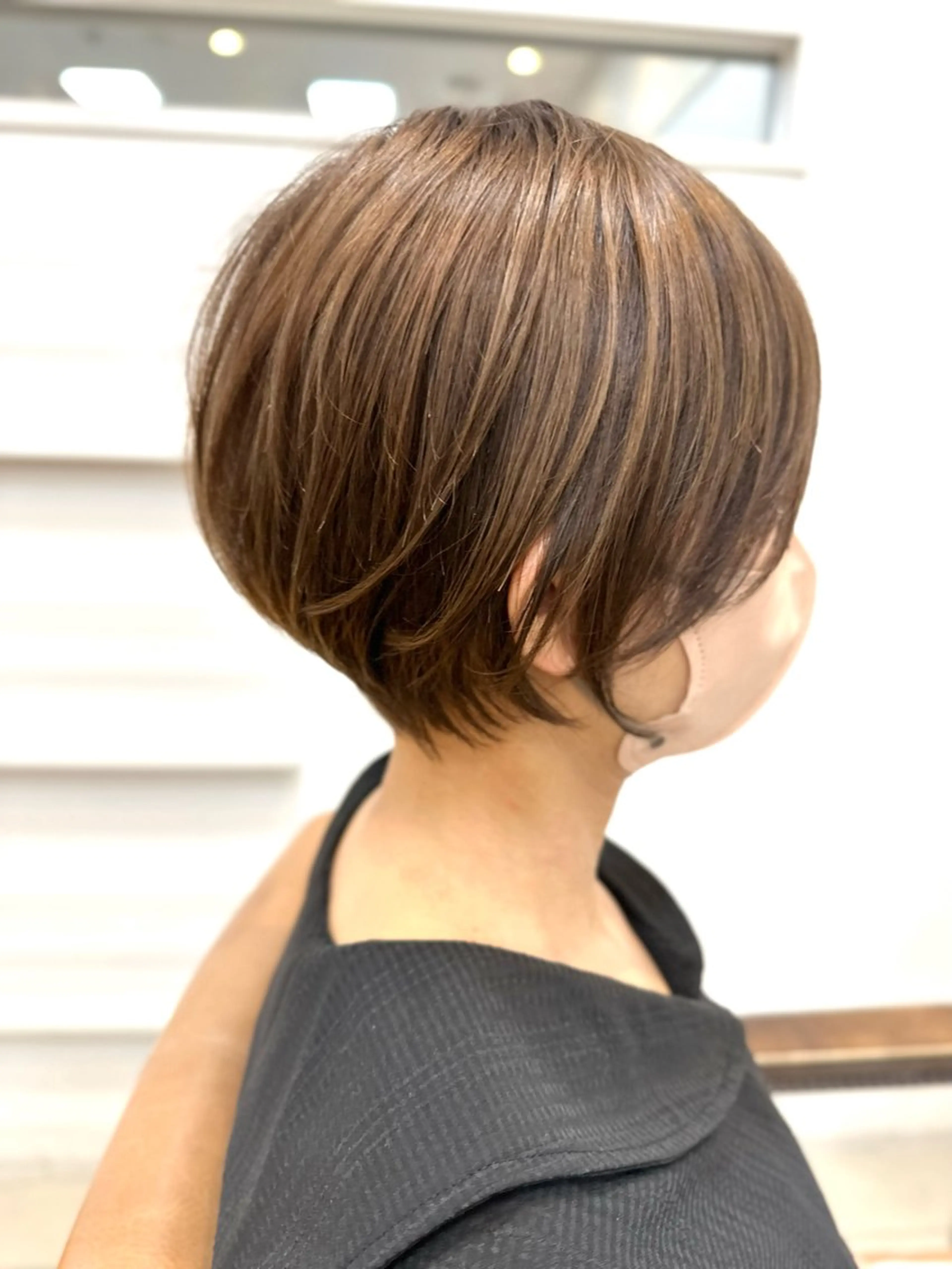 ショート カラー 藤田 祥平のヘアスタイル