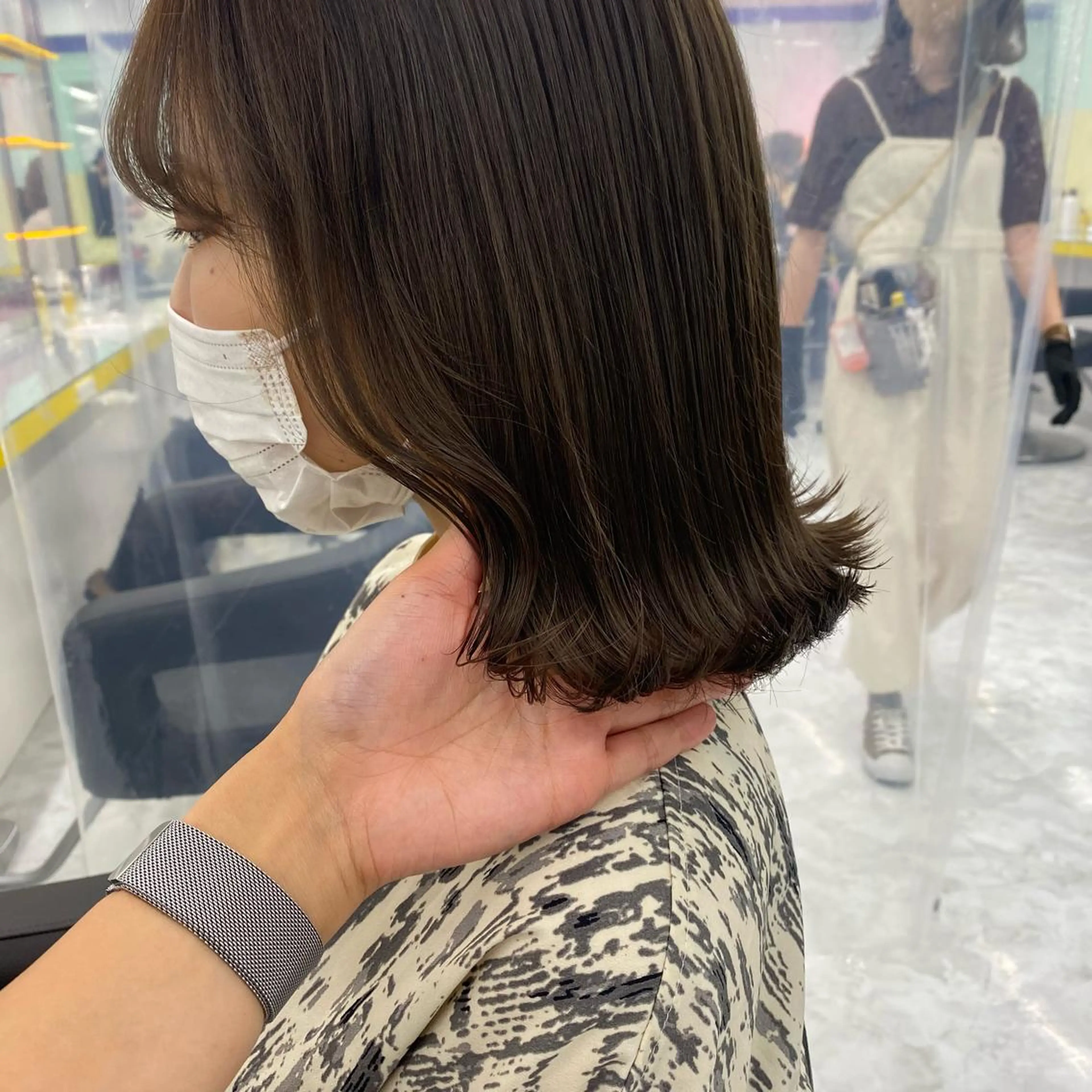 セミロング カラー ヘアアレンジ ヘアカラー トリートメント mai🍑暖色カラー /レイヤー💖のヘアスタイル