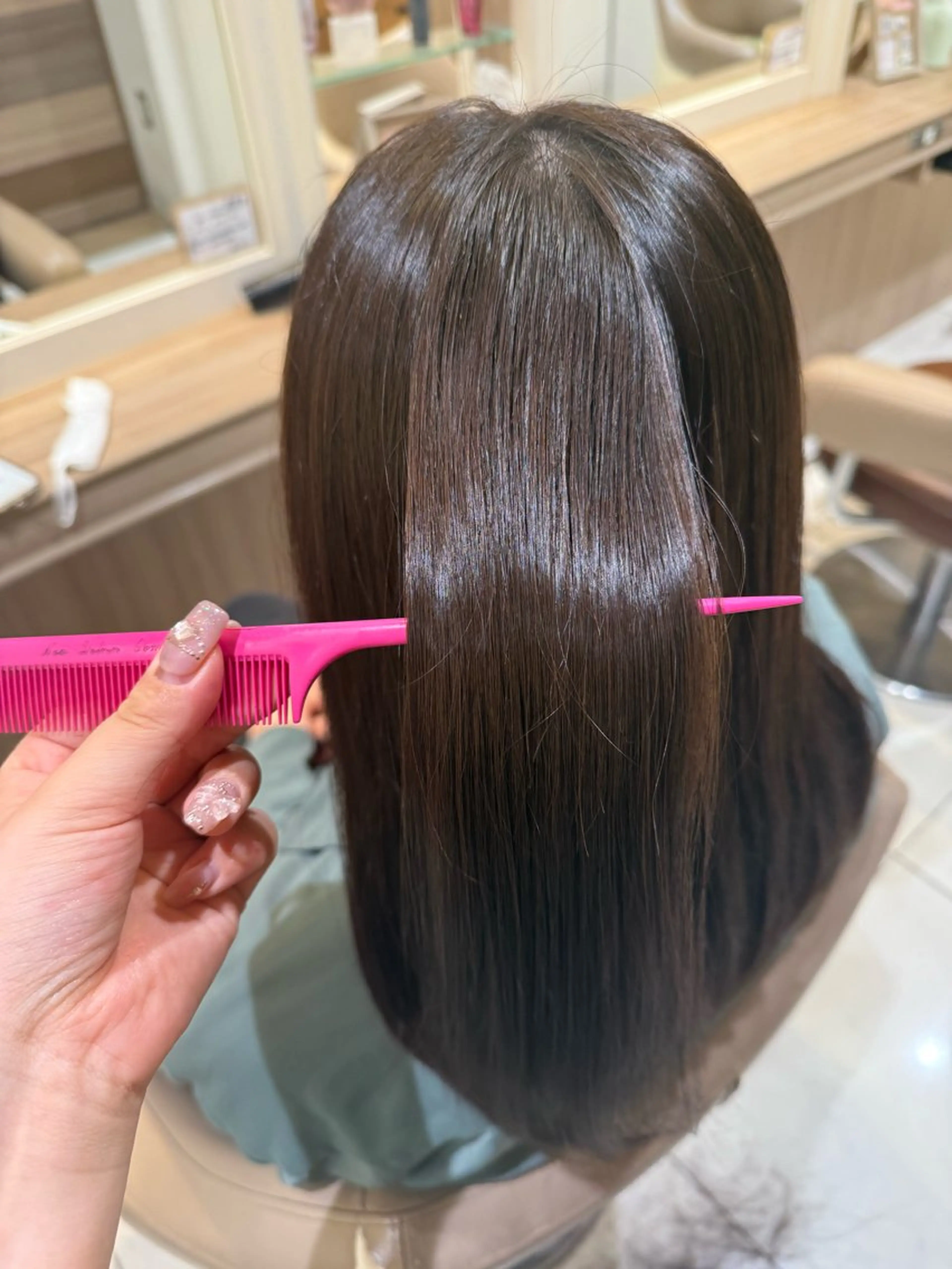 セミロング パーマ カット 縮毛矯正 トリートメント 韓国ヘアメイク🎀/ 縮毛矯正✨山本媛香のヘアスタイル