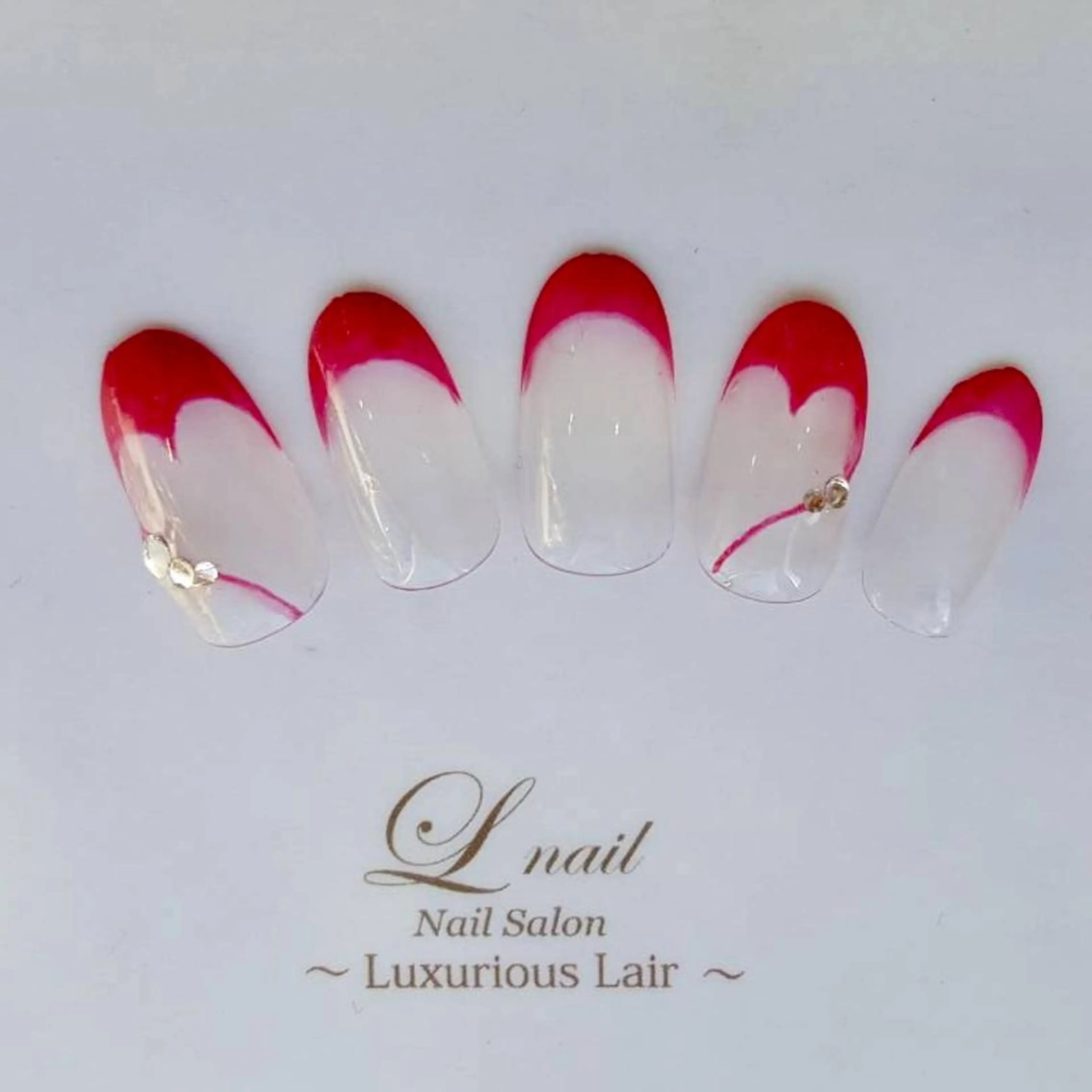 ネイル エルネイル アシスタントのネイルデザイン