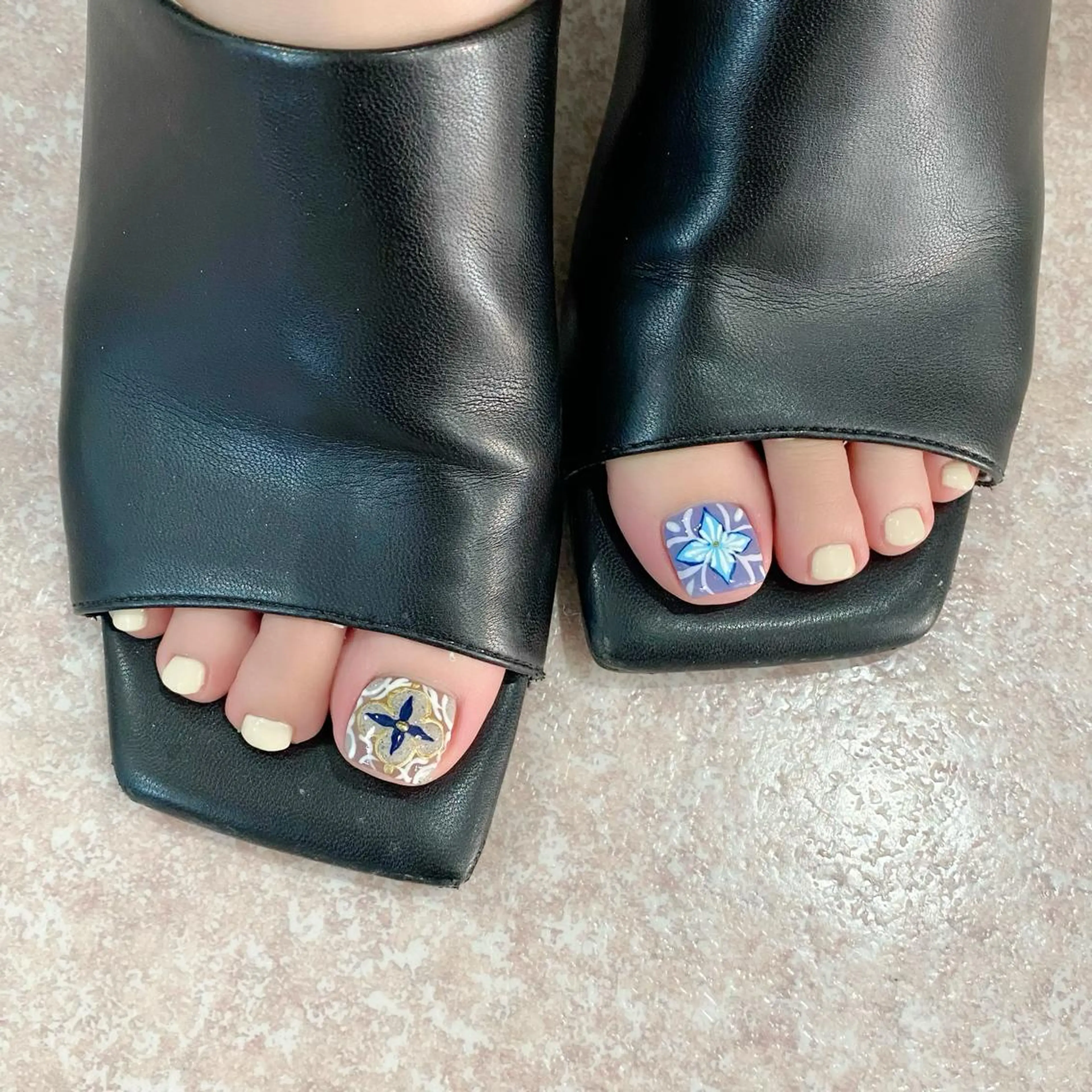 ショート カラー パーマ ヘアアレンジ メンズ キッズ ネイル マツエク・マツパ フットネイル フットネイル Salon Ｋのネイルデザイン