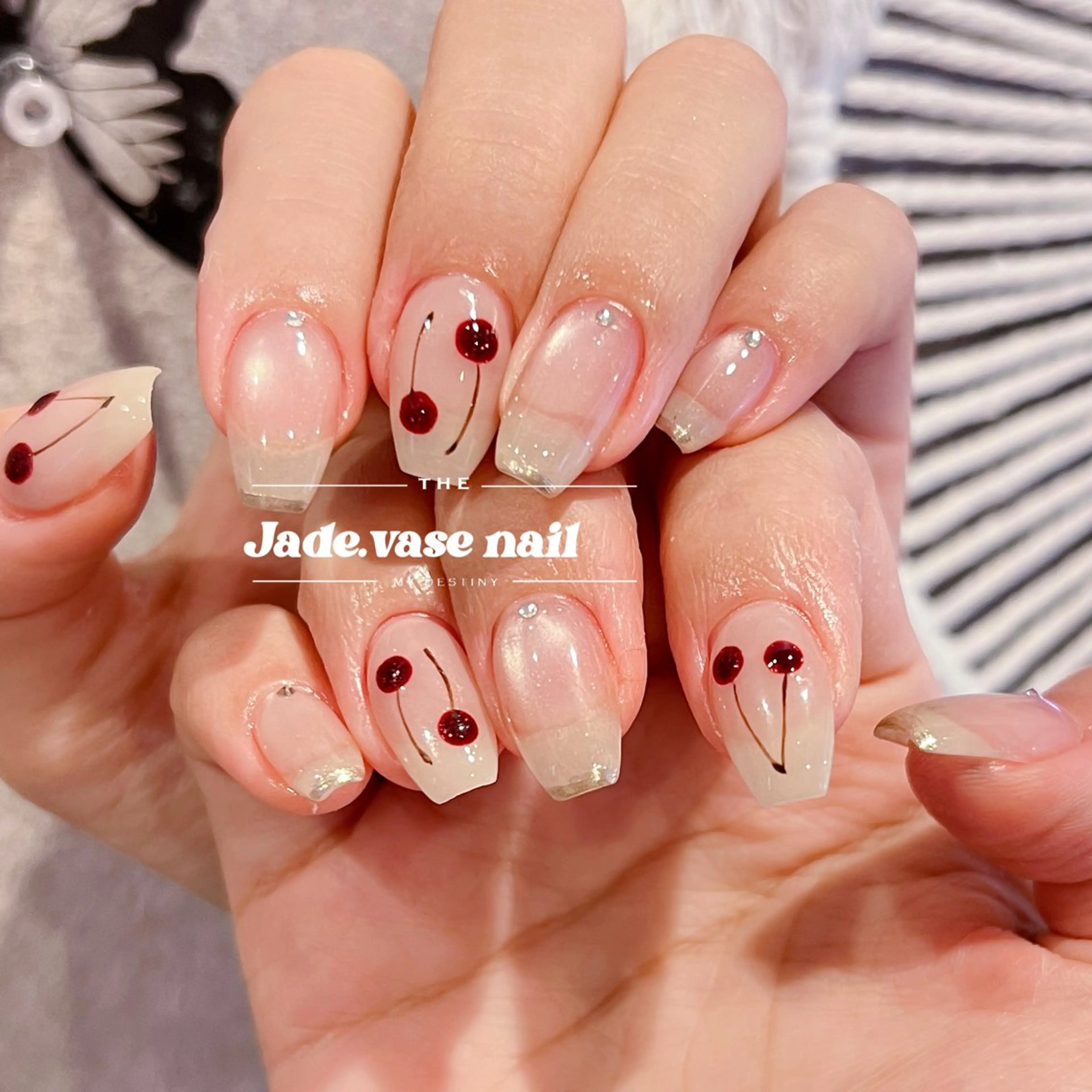 ネイル ハンドネイル ハンドケア ✰Jade.vase 银座のネイルデザイン