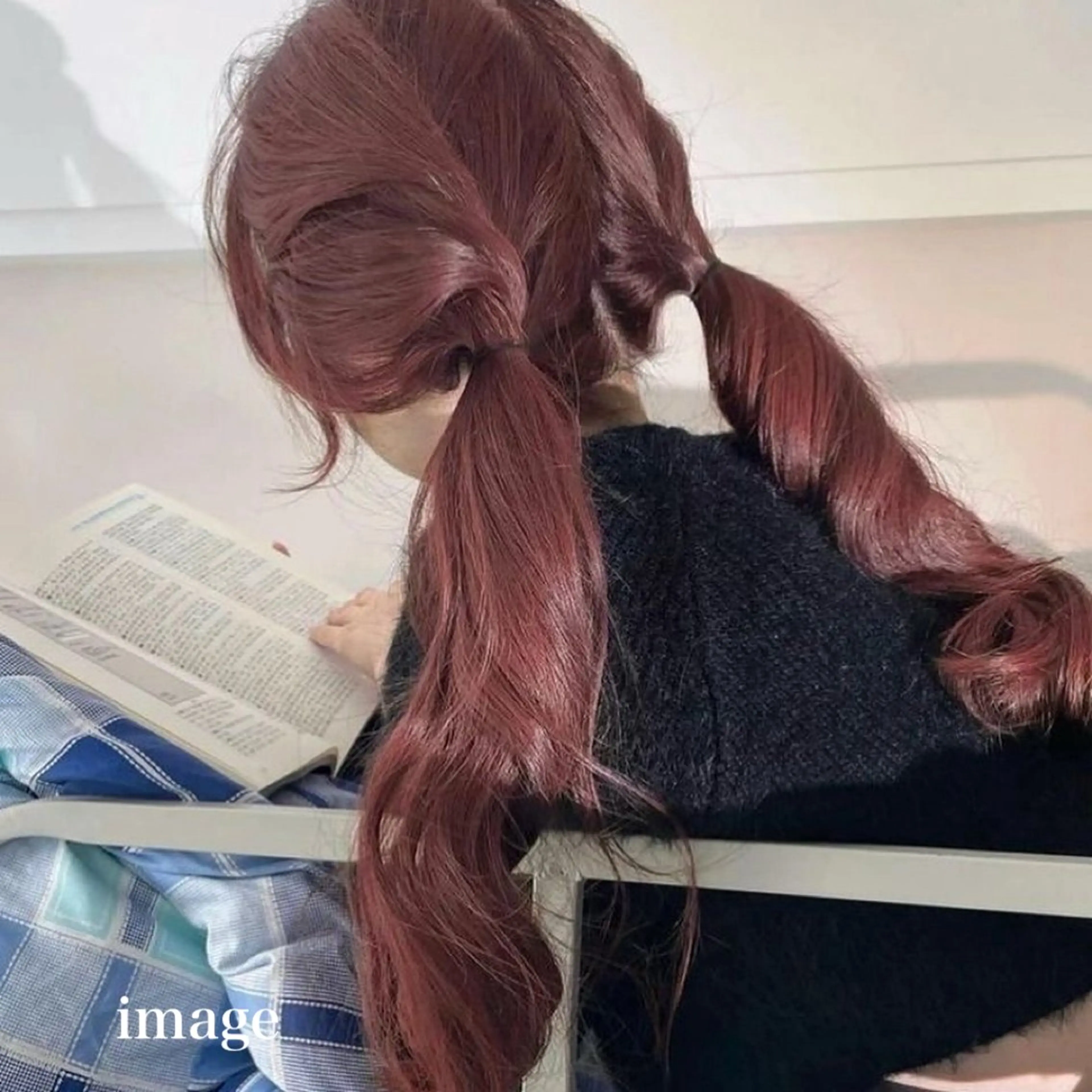 ロング カラー ヘアアレンジ ヘアカラー ブリーチ無し透明感 🕊AZUSAのヘアスタイル