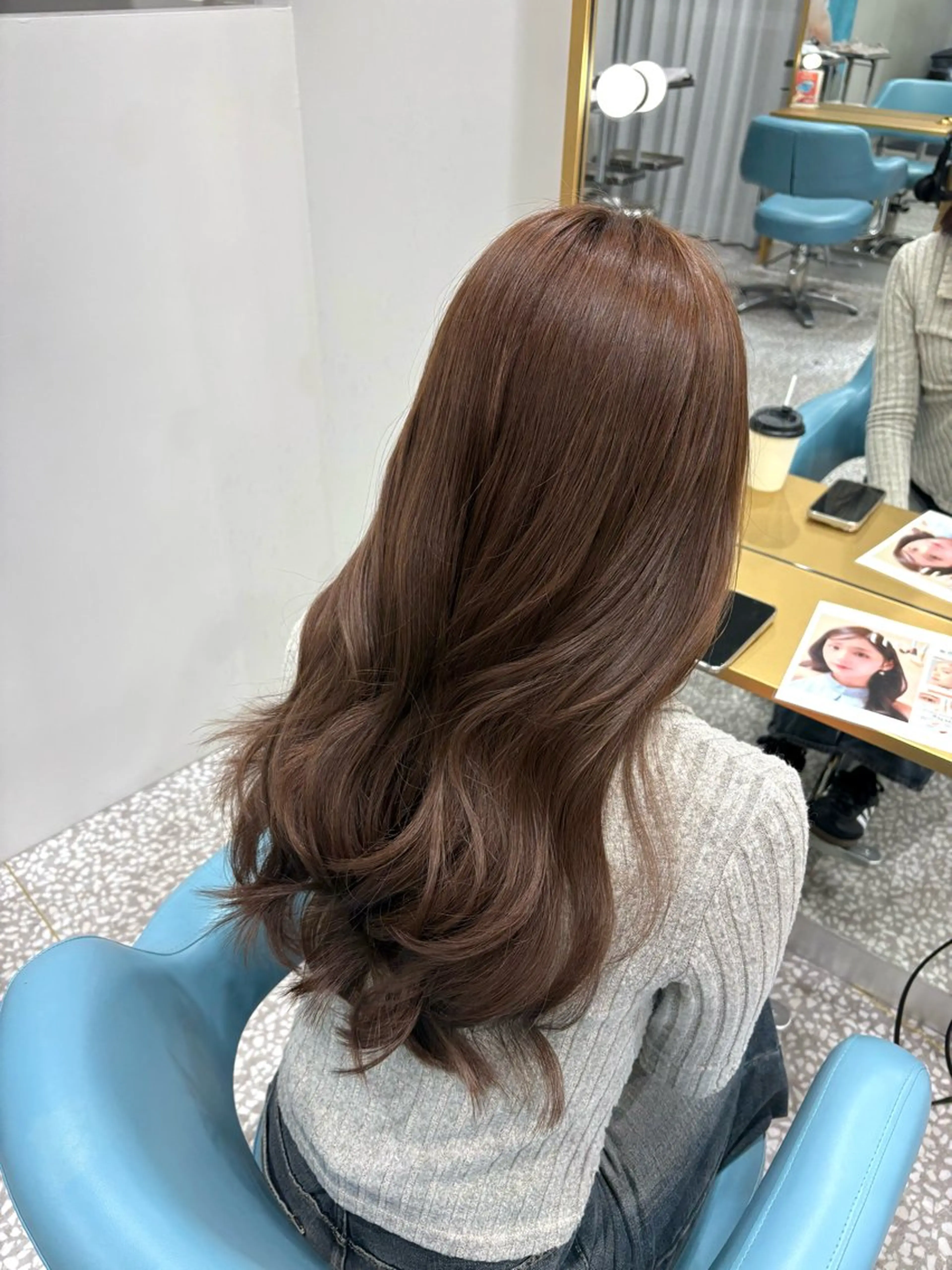 ロング カラー ベージュカラー ブリーチ ブラウンカラー ブラウンベージュ チョコレートブラウン カット ヘアカラー トリートメント 透明感カラー Nau🎀のヘアスタイル